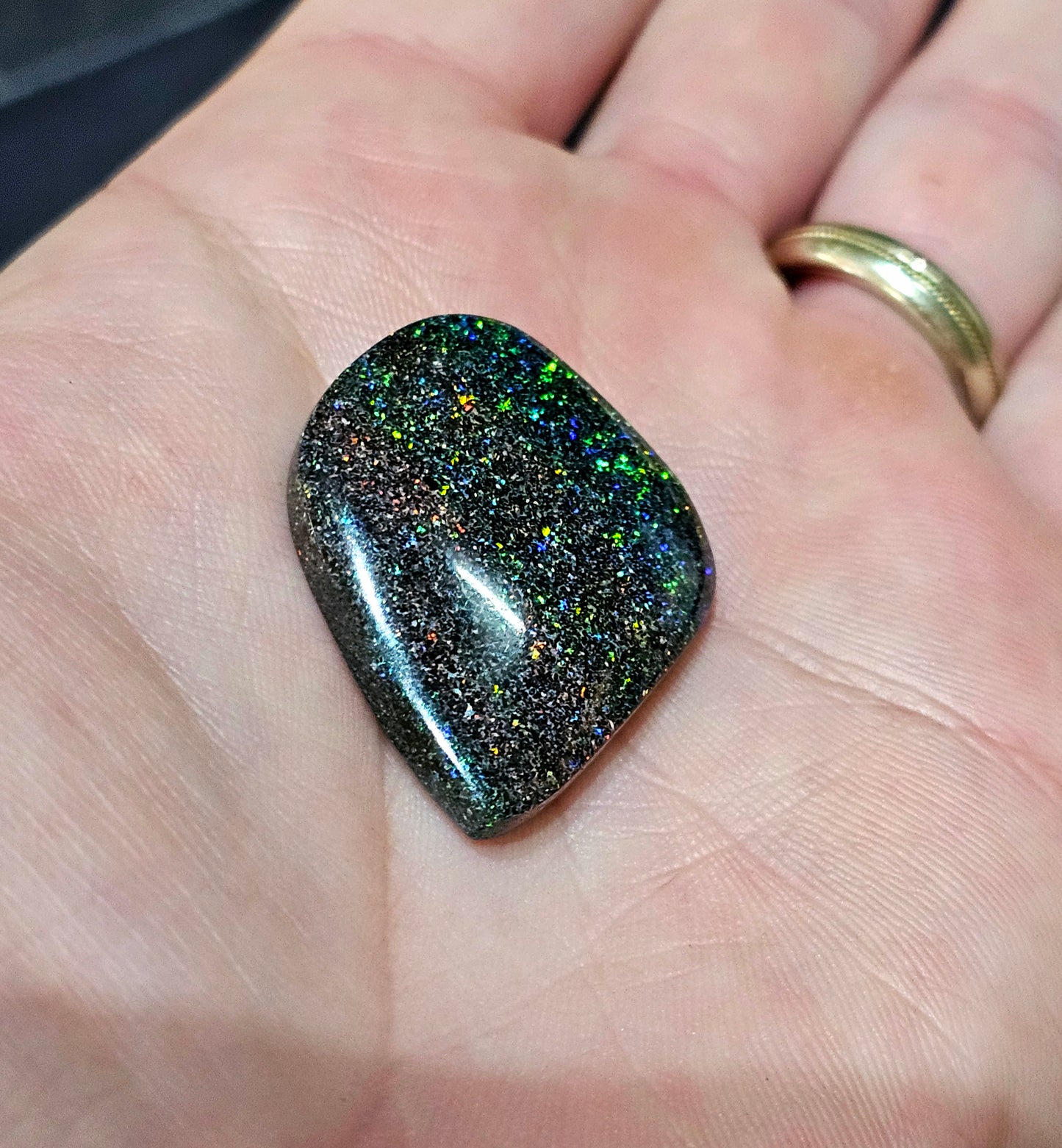 Vivid Pinfire Quality Fairy Boulder Opal 32cts (F25)