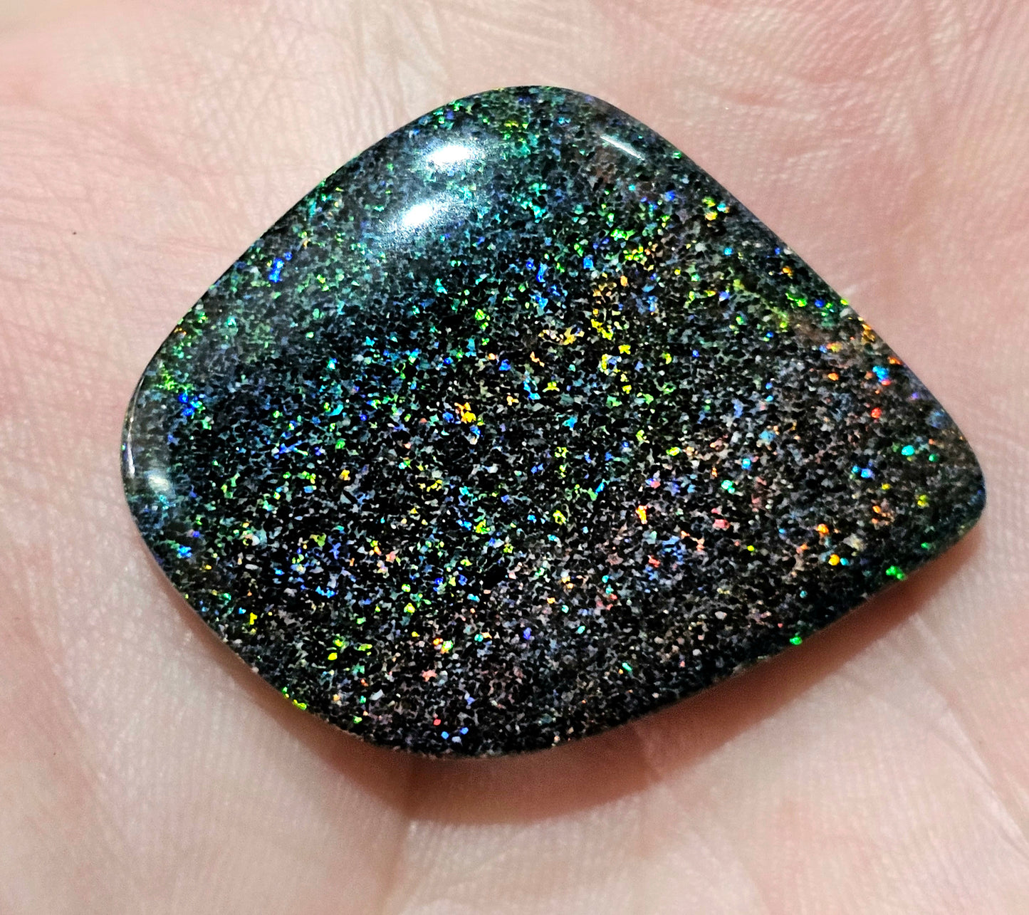 Vivid Pinfire Quality Fairy Boulder Opal 32cts (F25)