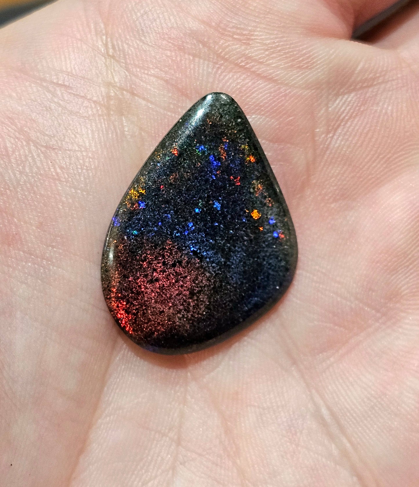 Stunning Red + Blue Quality Fairy Opal 15cts (F15)