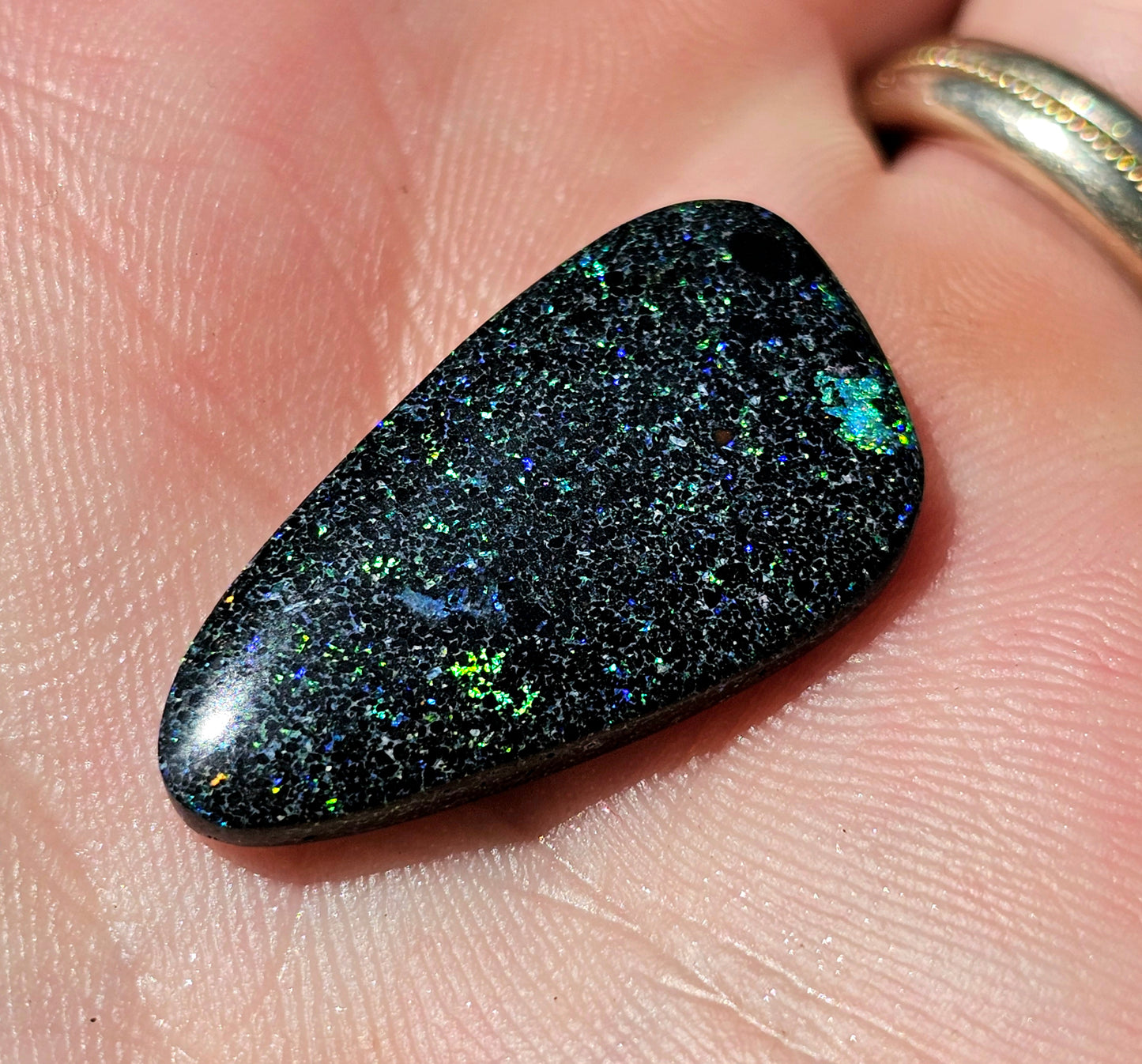 Pretty Quality Fairy Opal 8.8cts (F39)