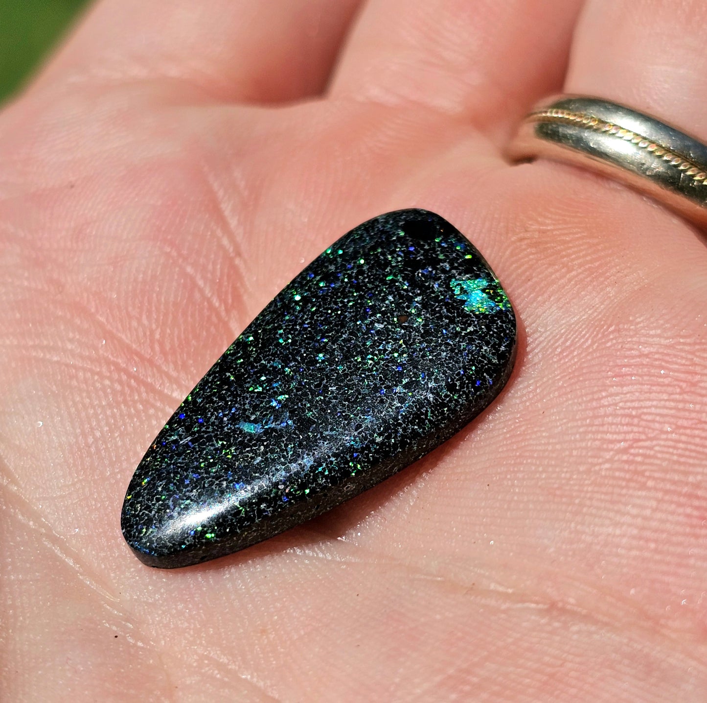 Pretty Quality Fairy Opal 8.8cts (F39)