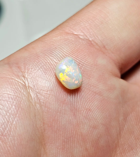 Pretty Lightning Ridge Solid Opal 1ct!