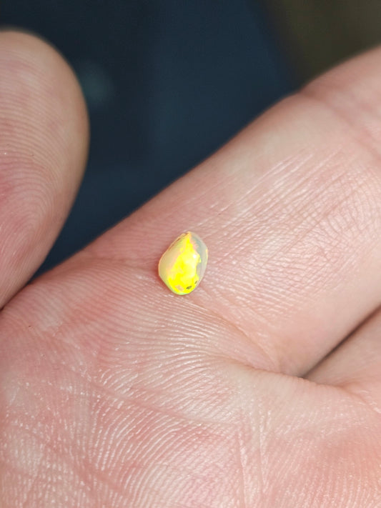 Bright Lightning Ridge Opal! 0.40cts (LRF)