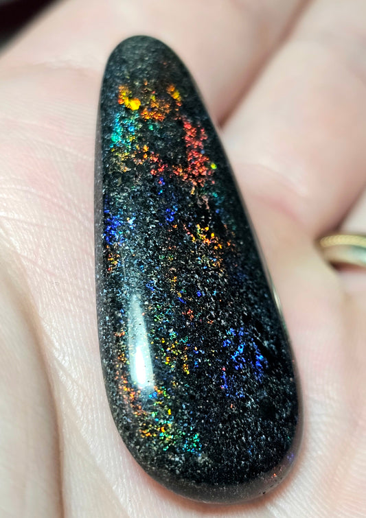 Stunning Fairy Opal with Great Flashy Colour! 33cts (JPI44)