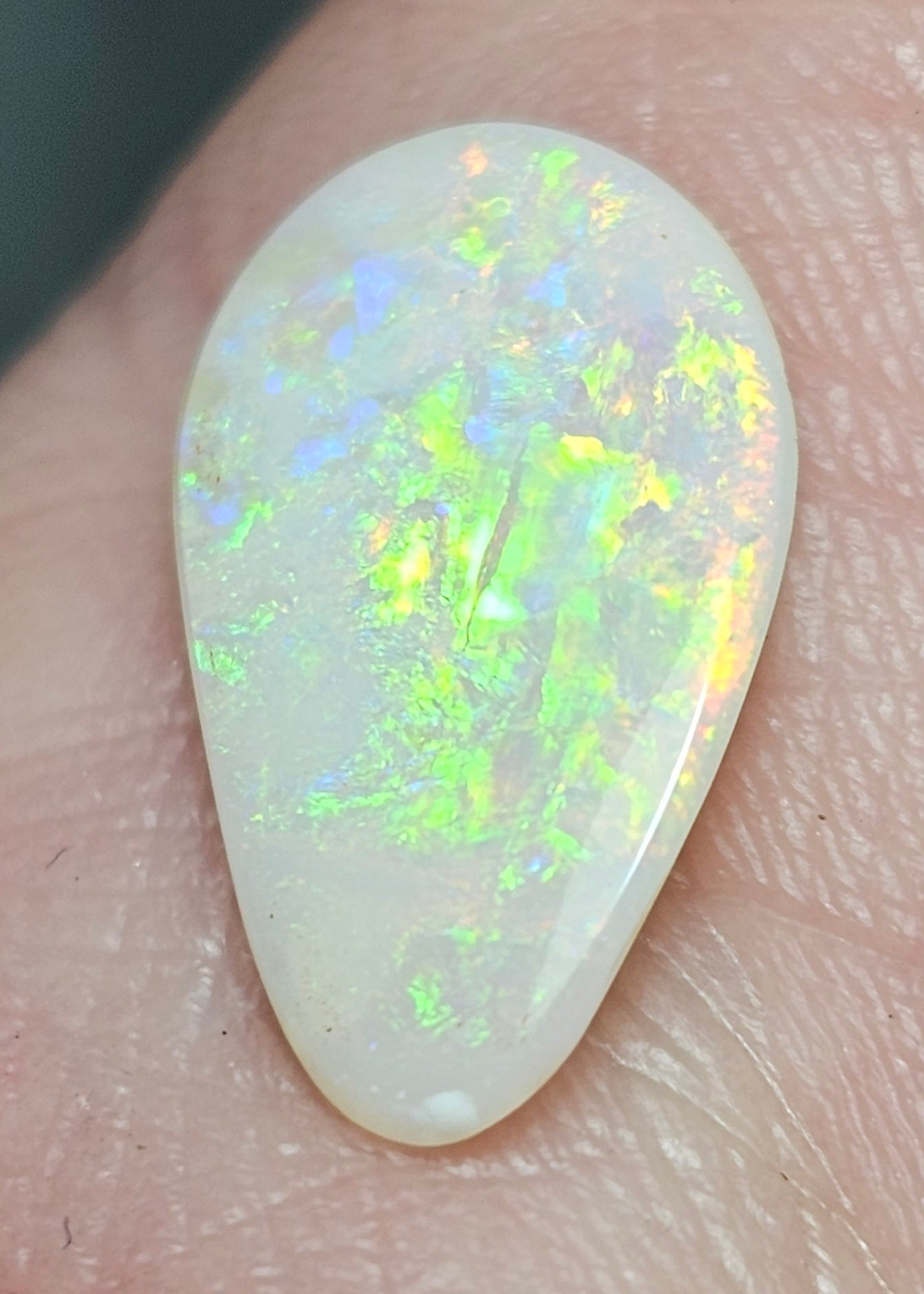 2cts Lightning Ridge Opal! (LRA4)