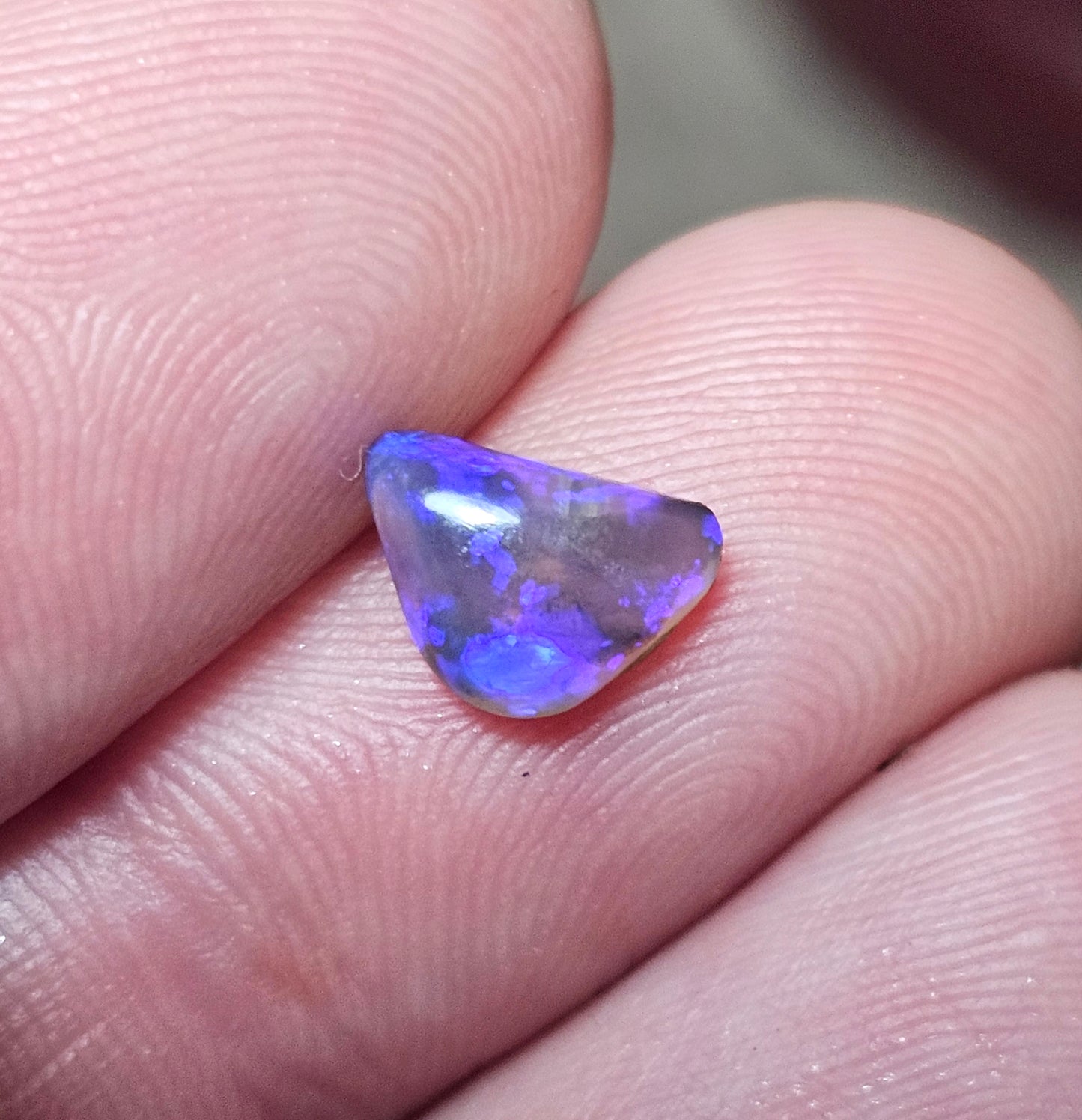 Blue L/RIDGE CRYSTAL 1cts    LRA37