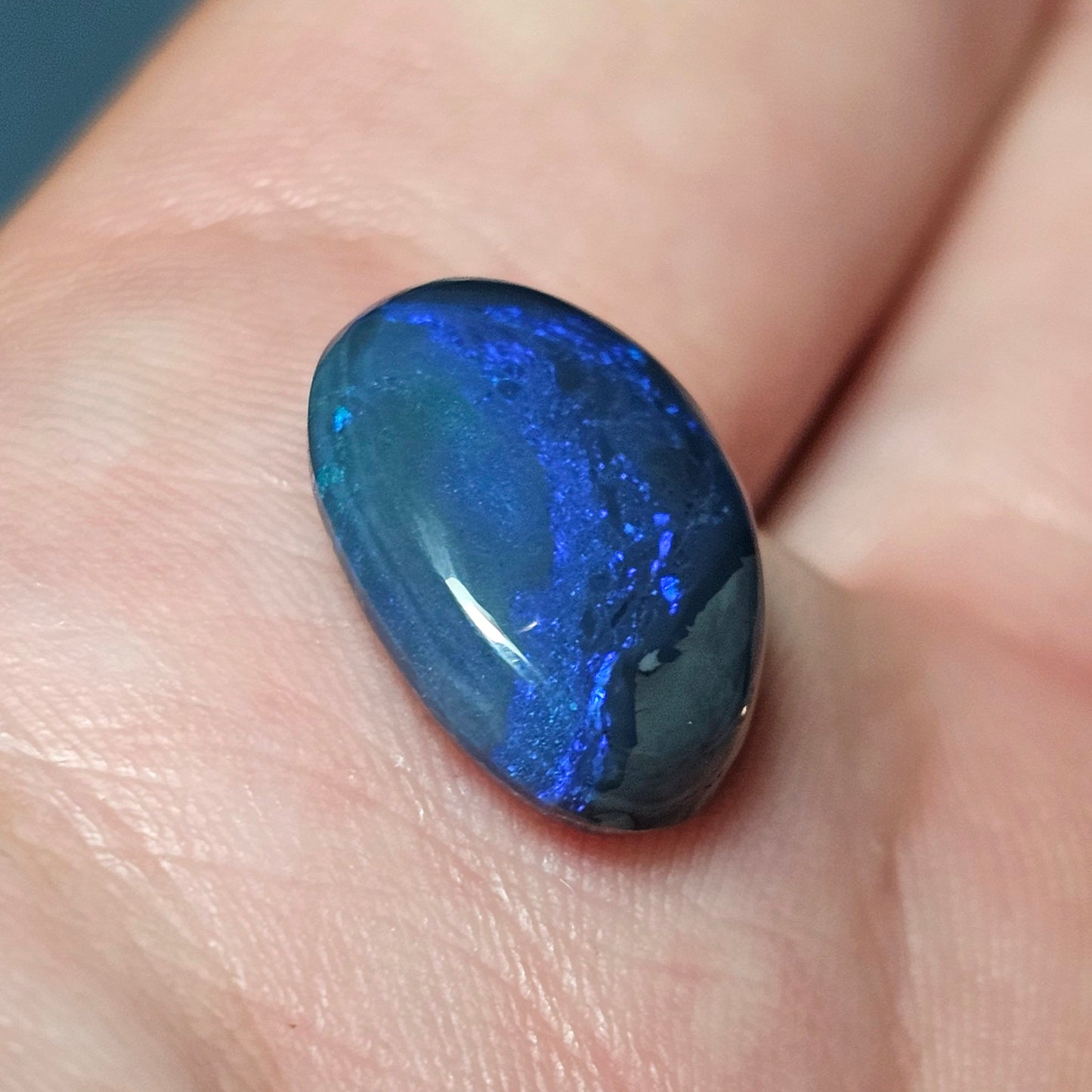 Stunning Deep Blue Black Opal 5cts (LRD06)