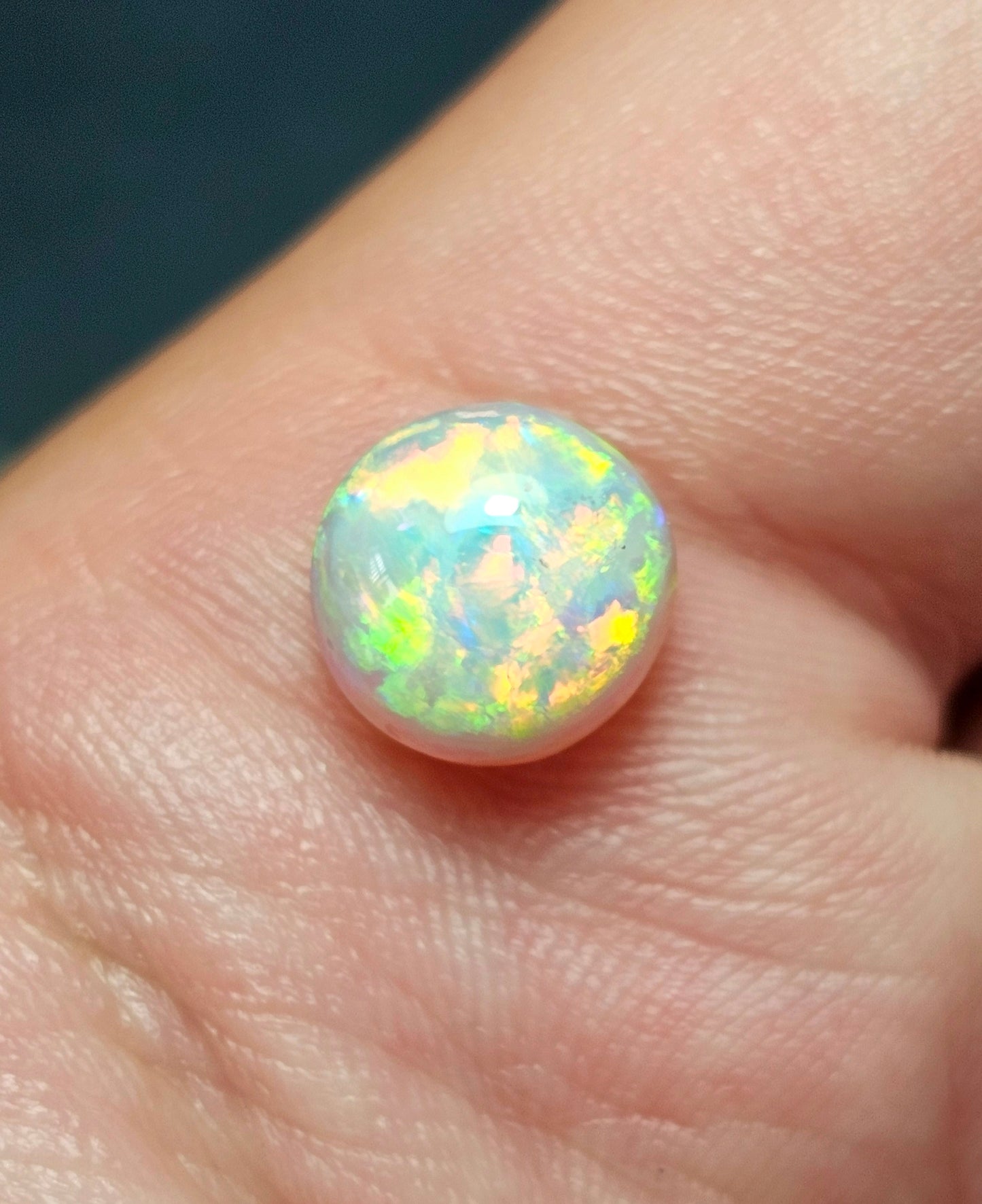 2.75cts Gorgeous Solid Opal(NLR02)