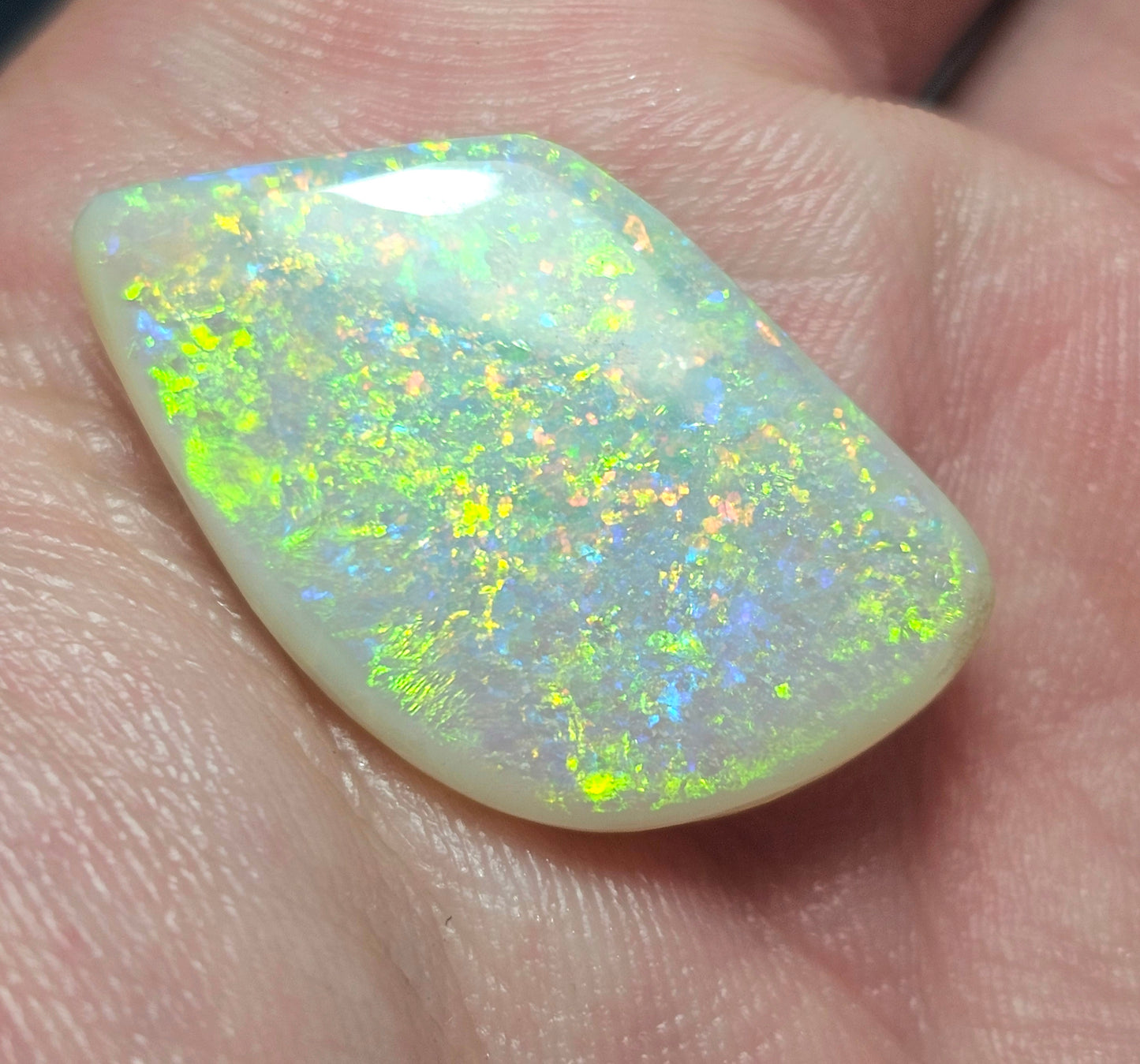 10cts A Stunning Quality Gem - Amazing