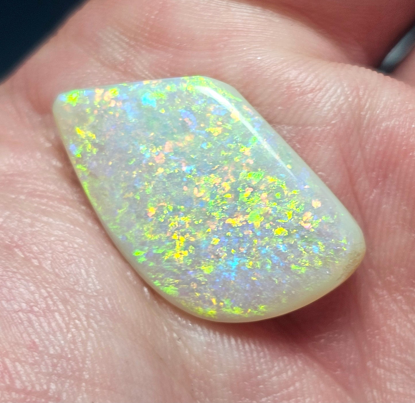 10cts A Stunning Quality Gem - Amazing