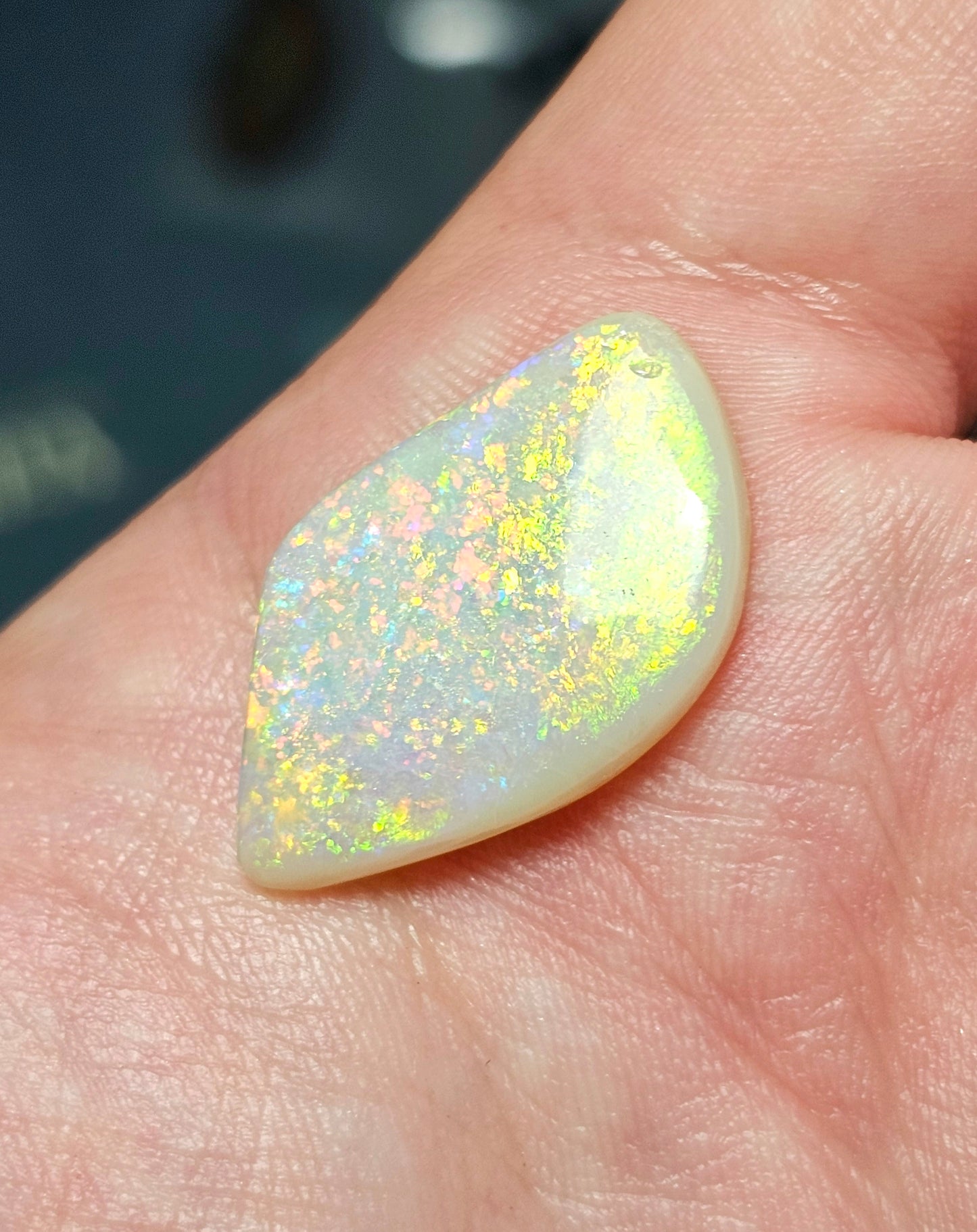 10cts A Stunning Quality Gem - Amazing