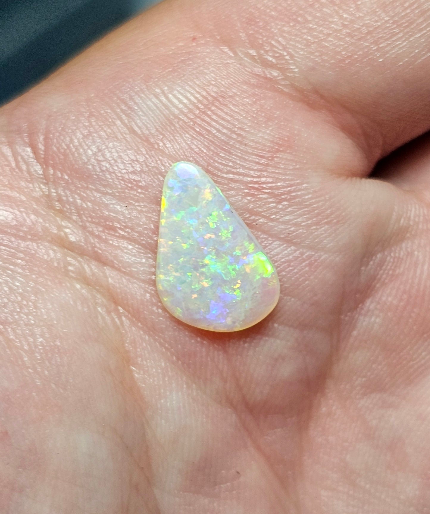 1.30cts A Quality Solid Crystal Opal (LRA08)