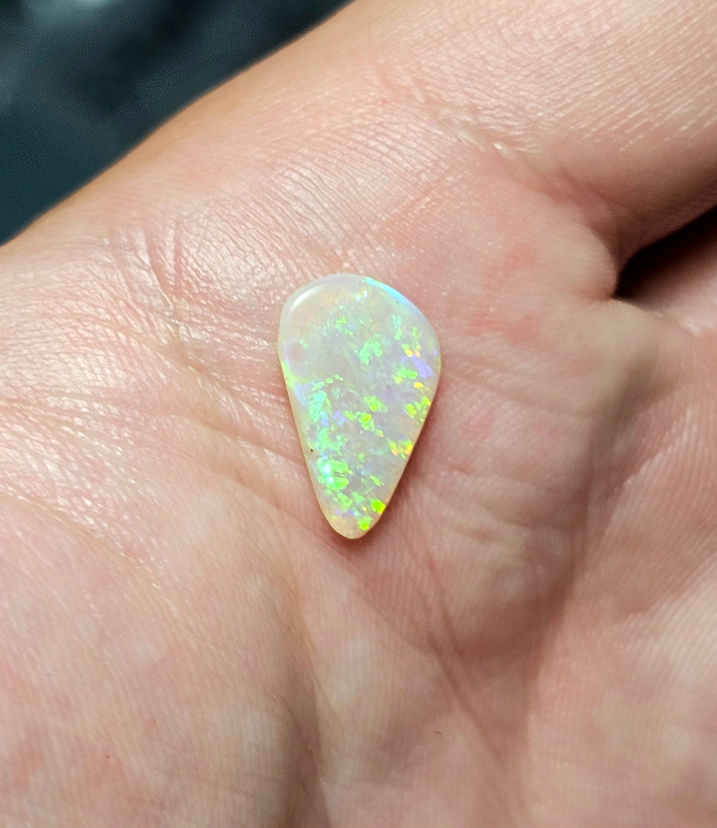 1.30cts A Quality Solid Crystal Opal (LRA08)