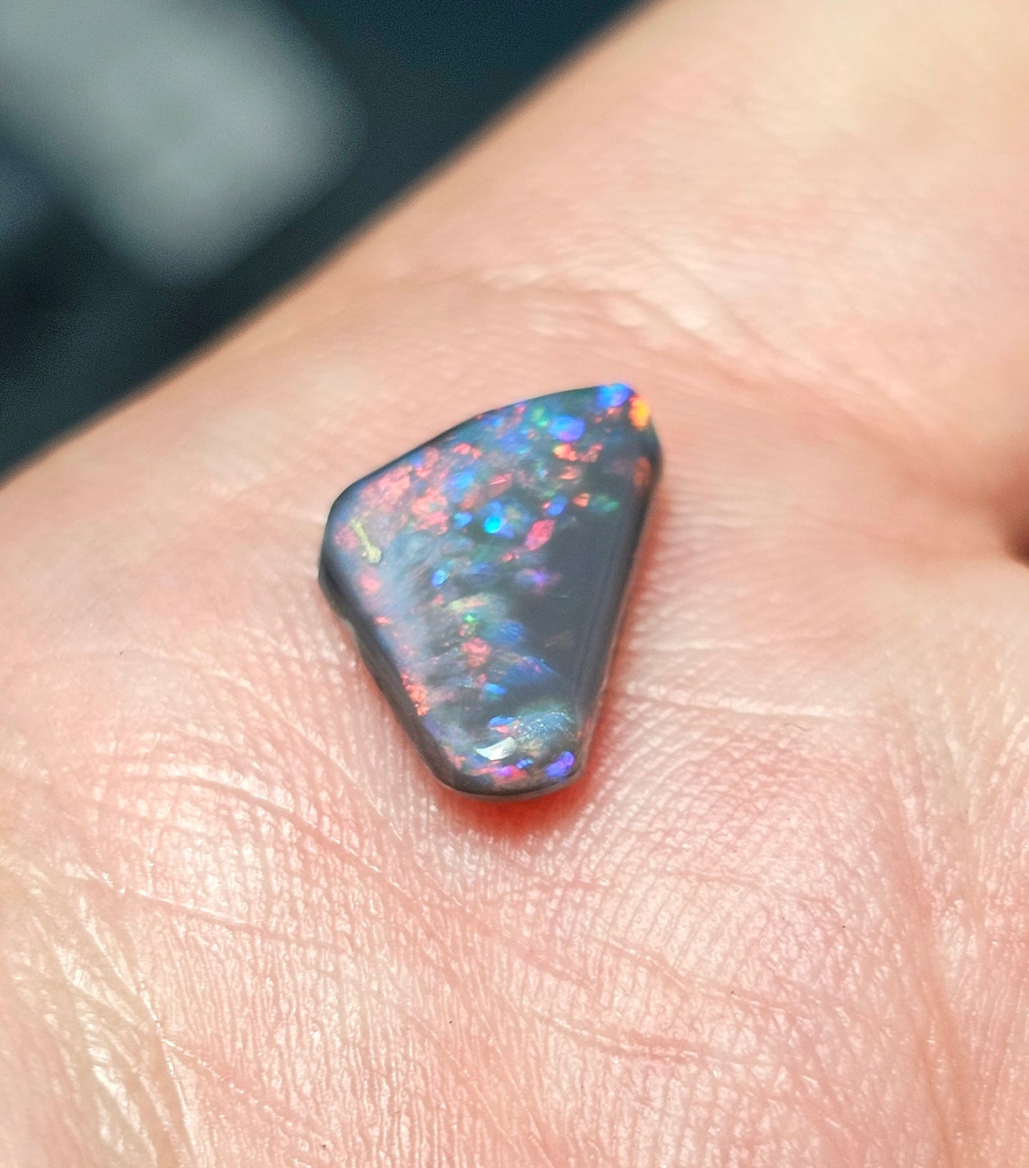 1.60cts Red on Black Opal (DECLR01)