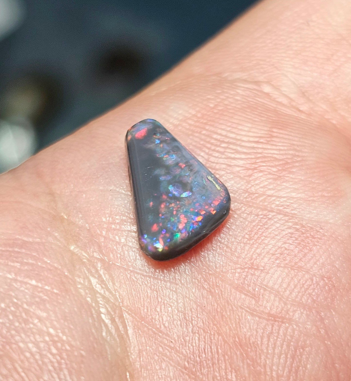 1.60cts Red on Black Opal (DECLR01)