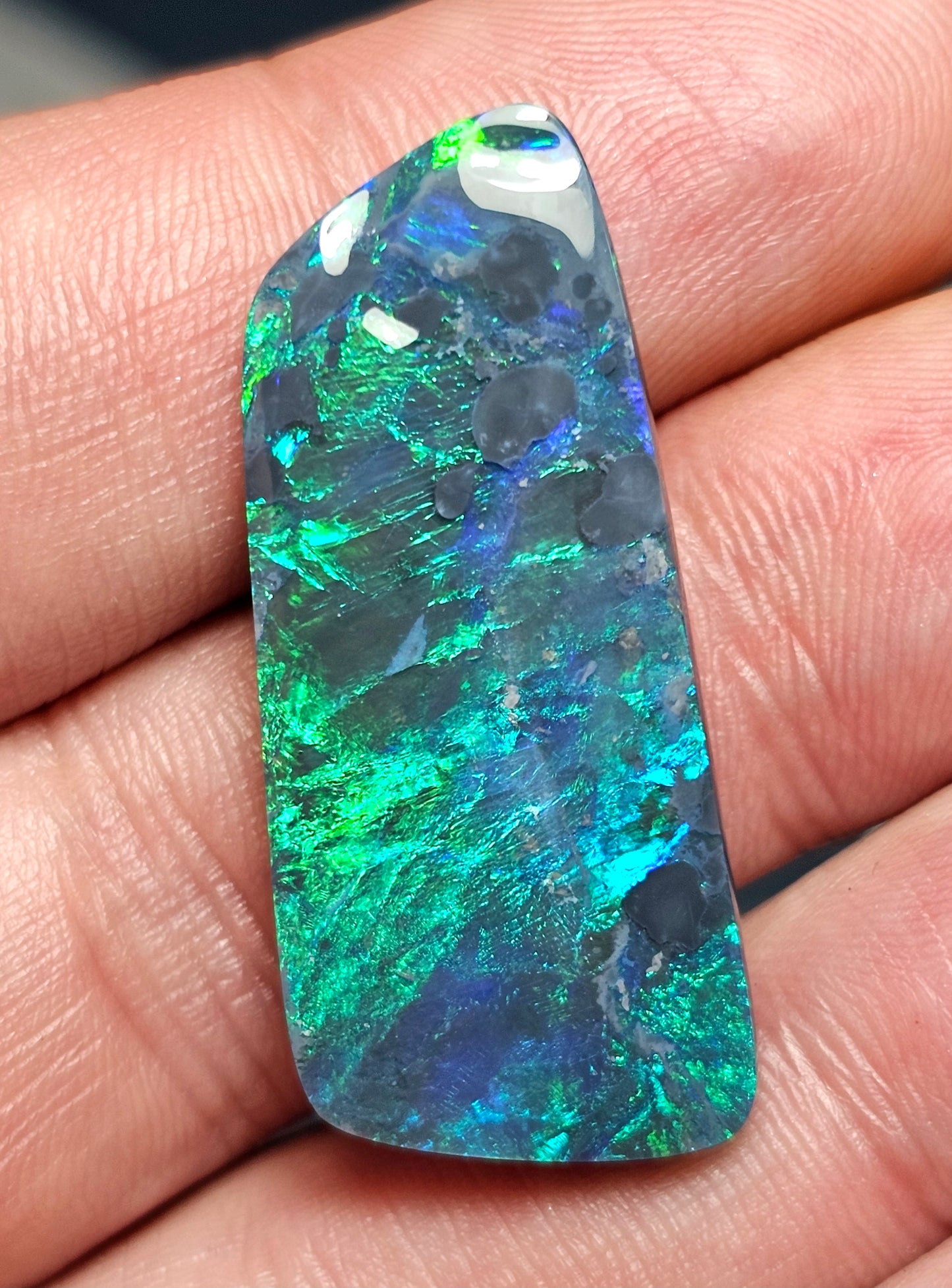 23.90cts Superb Black Opal!!