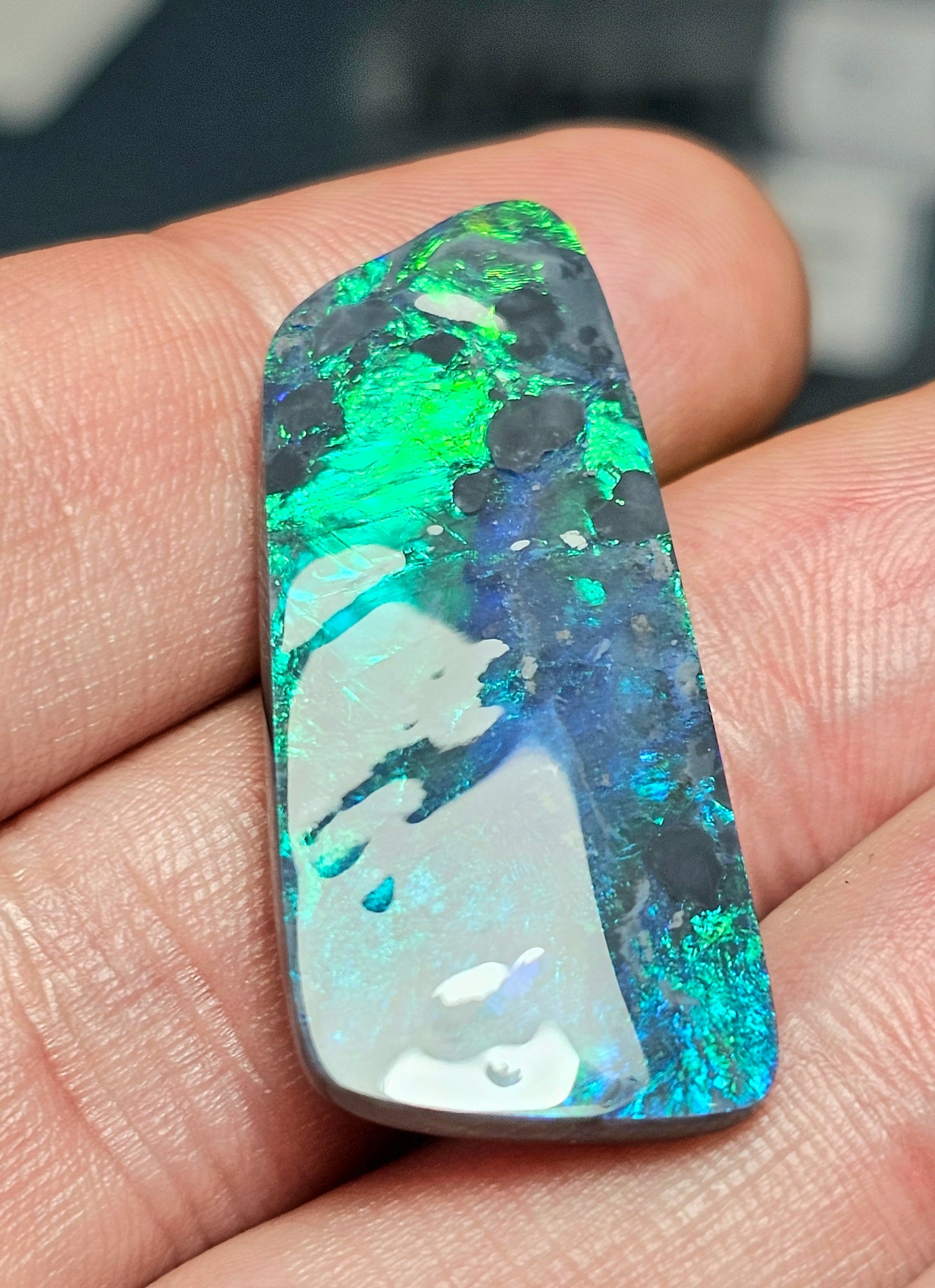 23.90cts Superb Black Opal!!