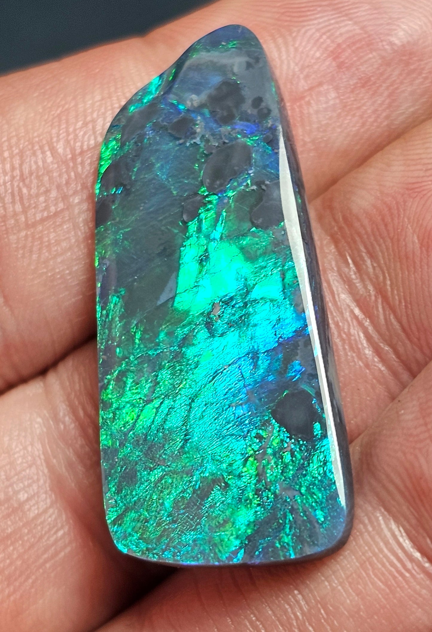 23.90cts Superb Black Opal!!