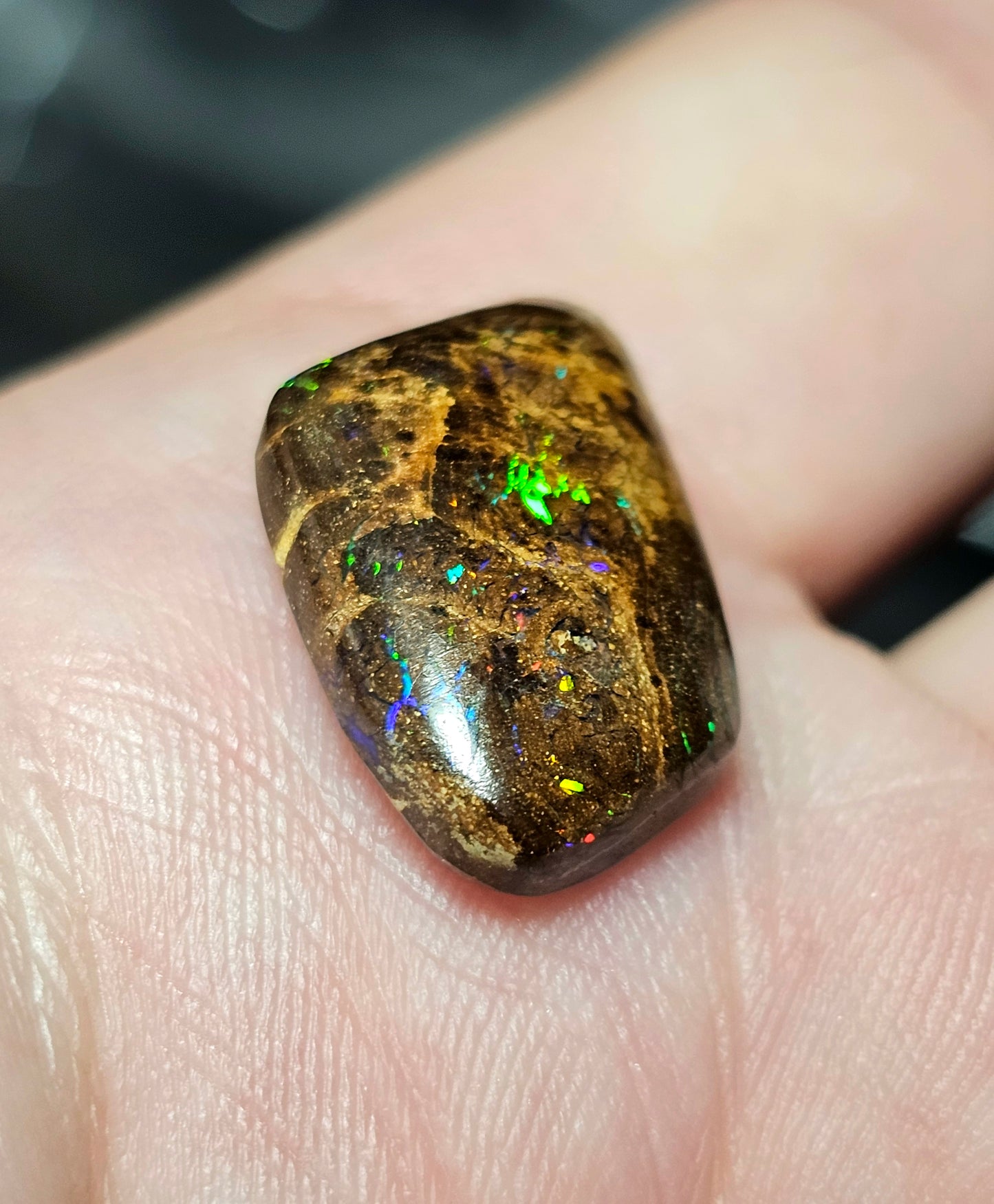 12cts Lovely Colourful Boulder Opal (Christmas Sale) (WNB12)