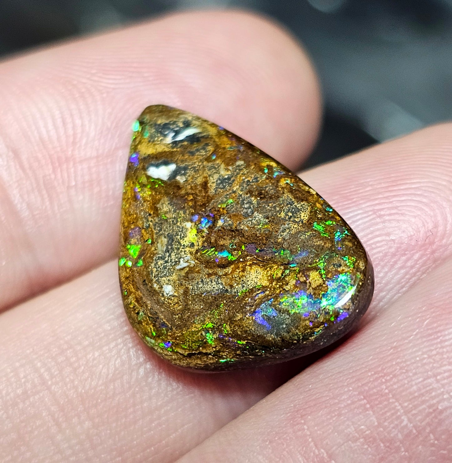 12cts Bright Boulder Opal (Christmas Sale) (WNB13)