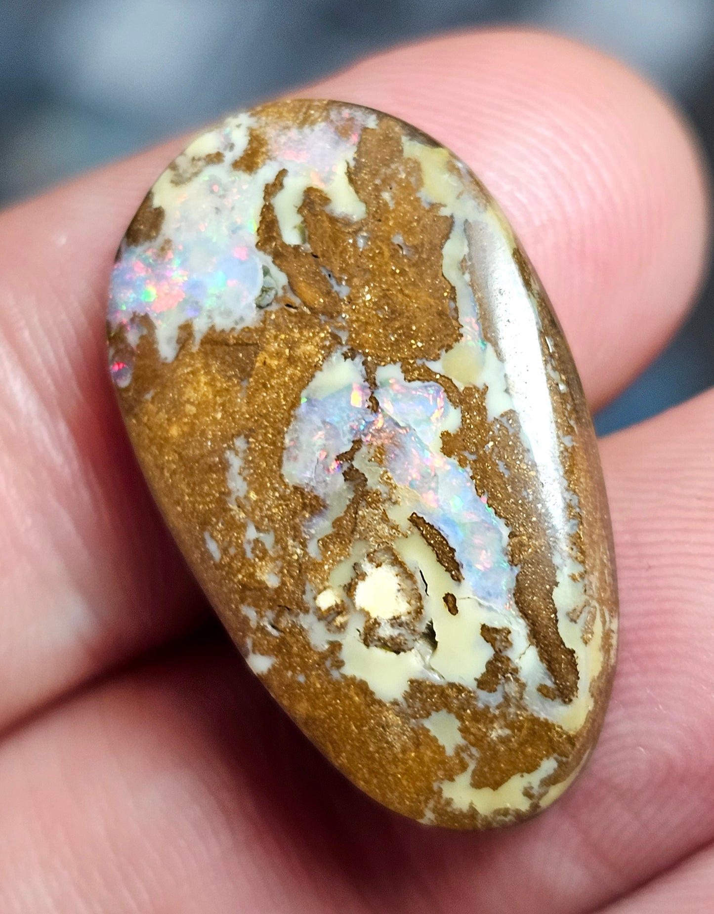 19cts Red Flashes Boulder Opal (Christmas Sale) (WNB15)