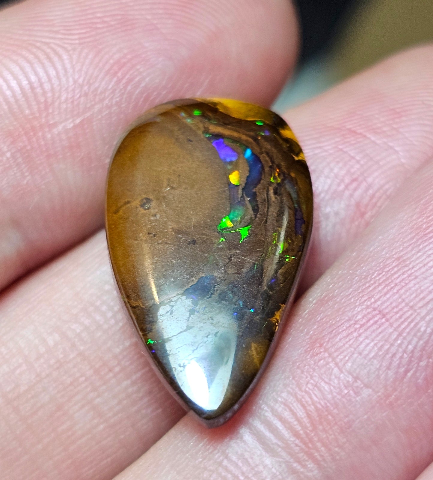 13cts Stunning Boulder Opal (MAT119)