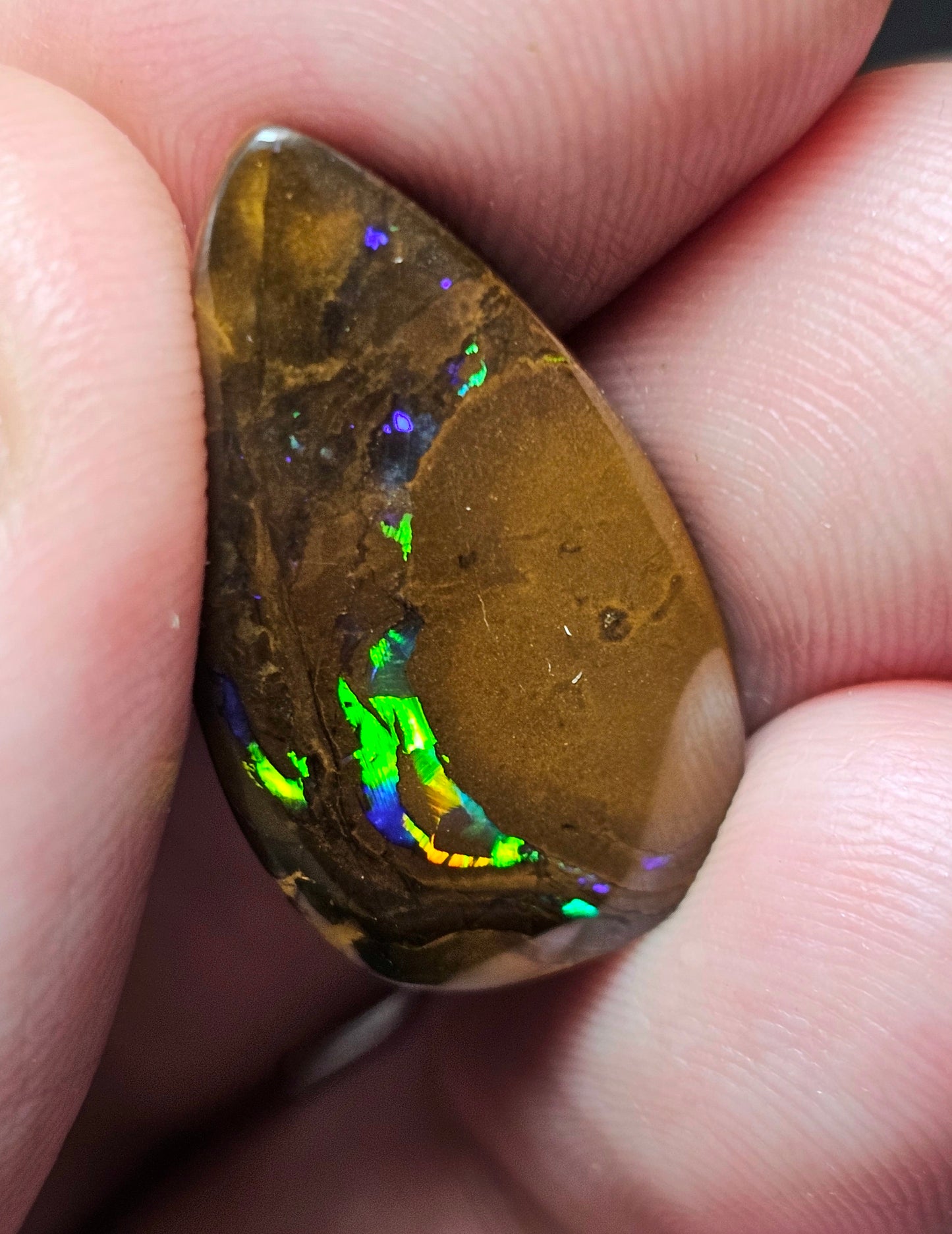 13cts Stunning Boulder Opal (MAT119)