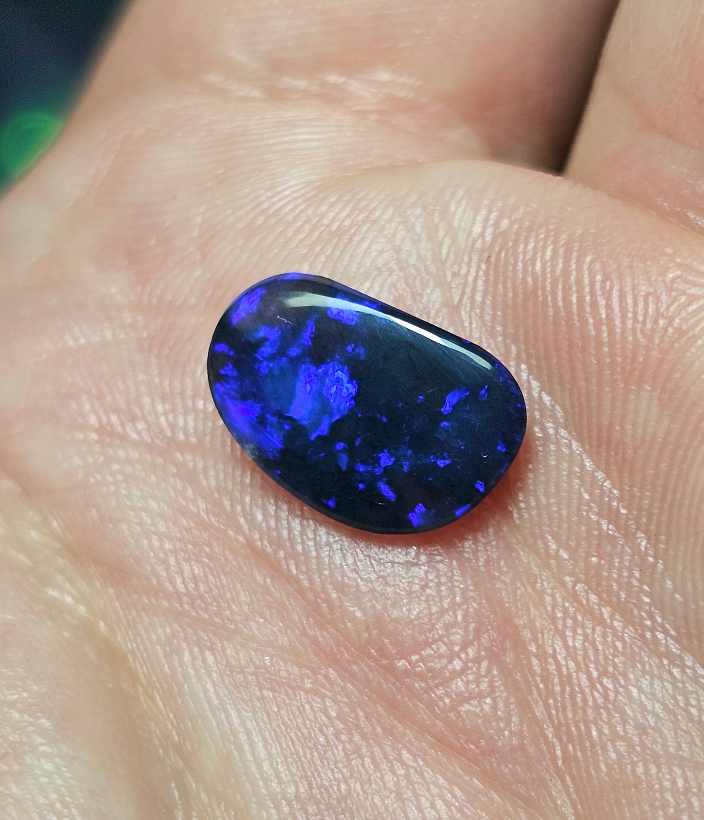 2cts Beautiful Blue Black Opal!! (LRW20)