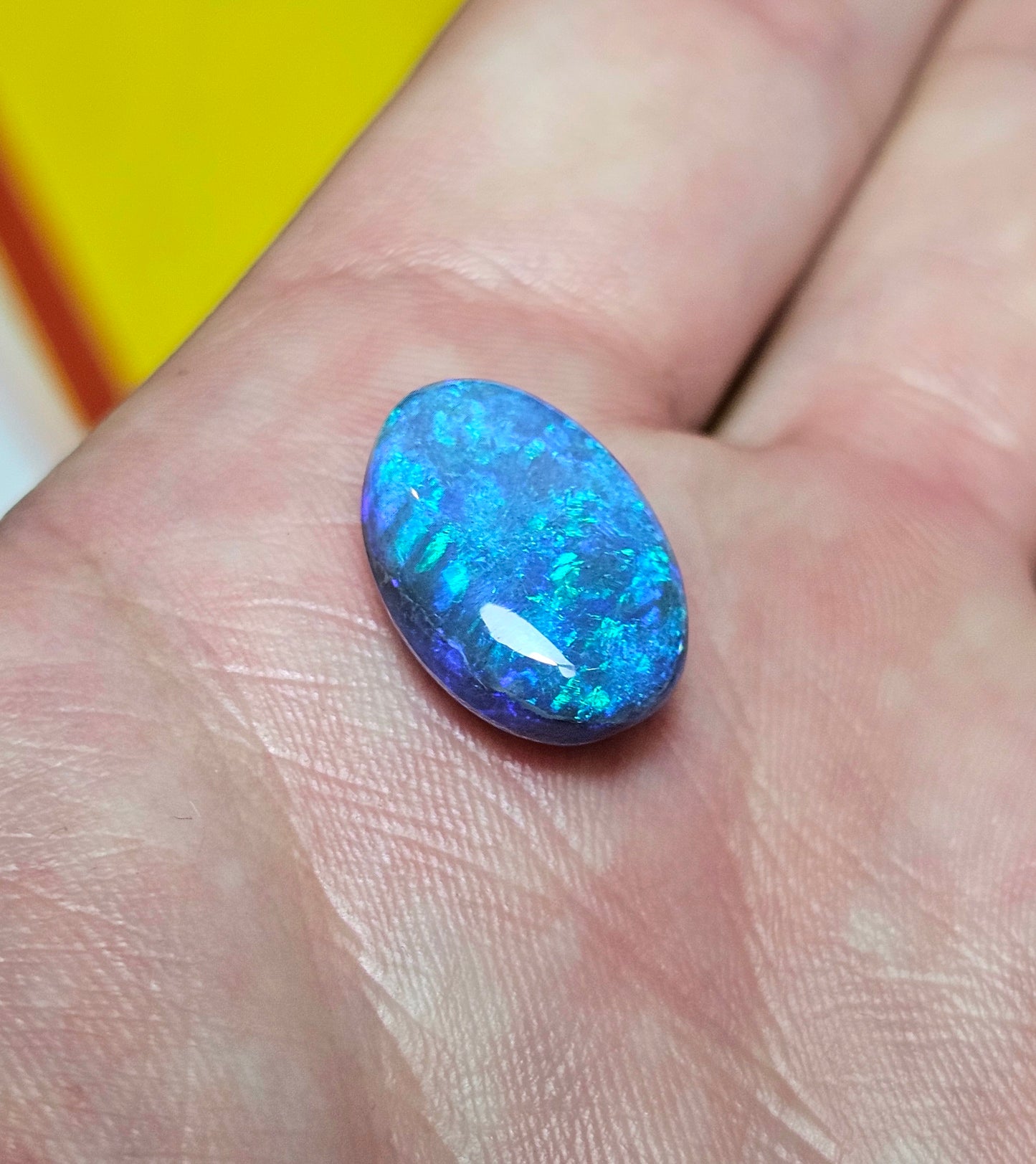 8cts Gorgeous Black Opal!! Investment Stone! (LRW10)