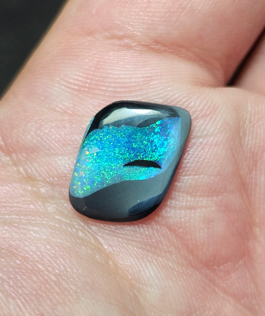 3cts Unique Black Opal!! Investment Stone! (LRW30)