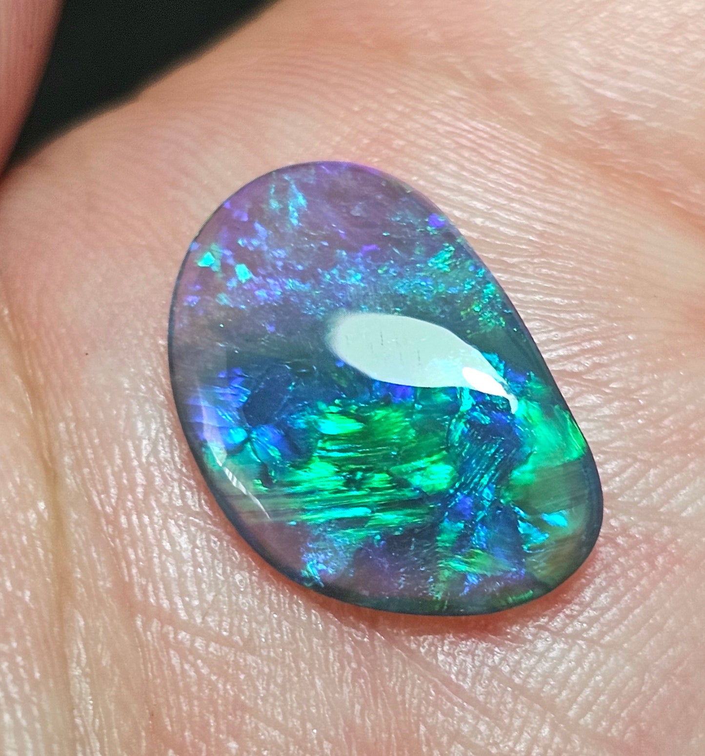 Stunning Unique Black Opal!! (LRD5)