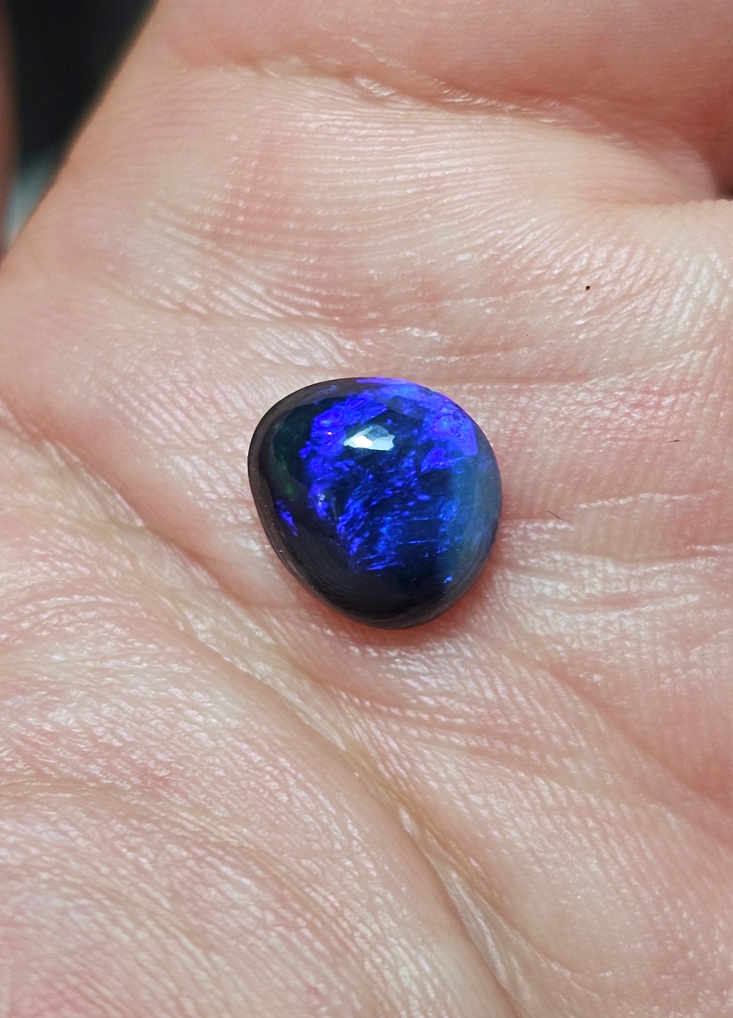 2cts Deep Blue Black Opal!! (FB11)
