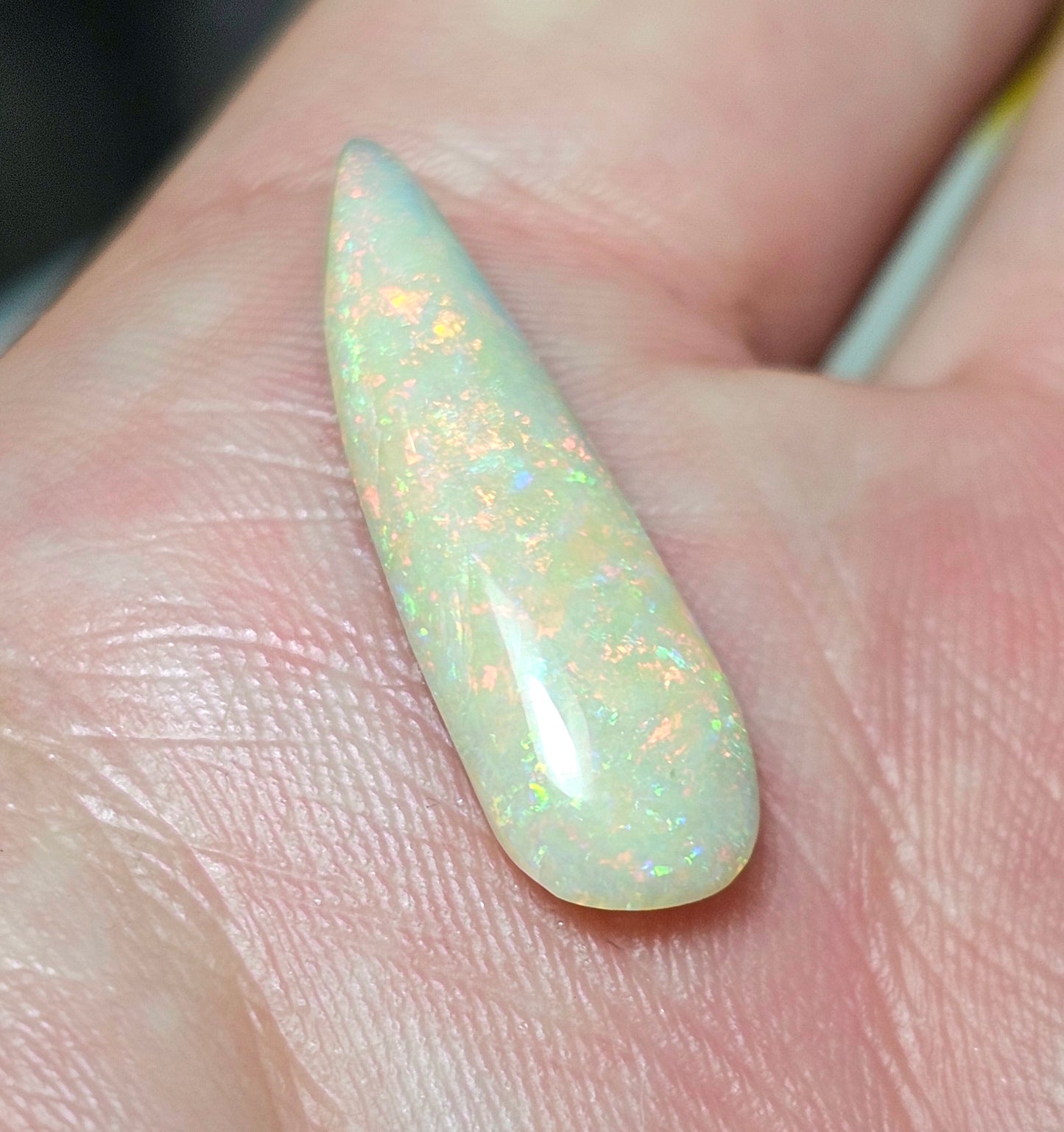 4.60cts Pretty Pinfire Opal!! (FB4)