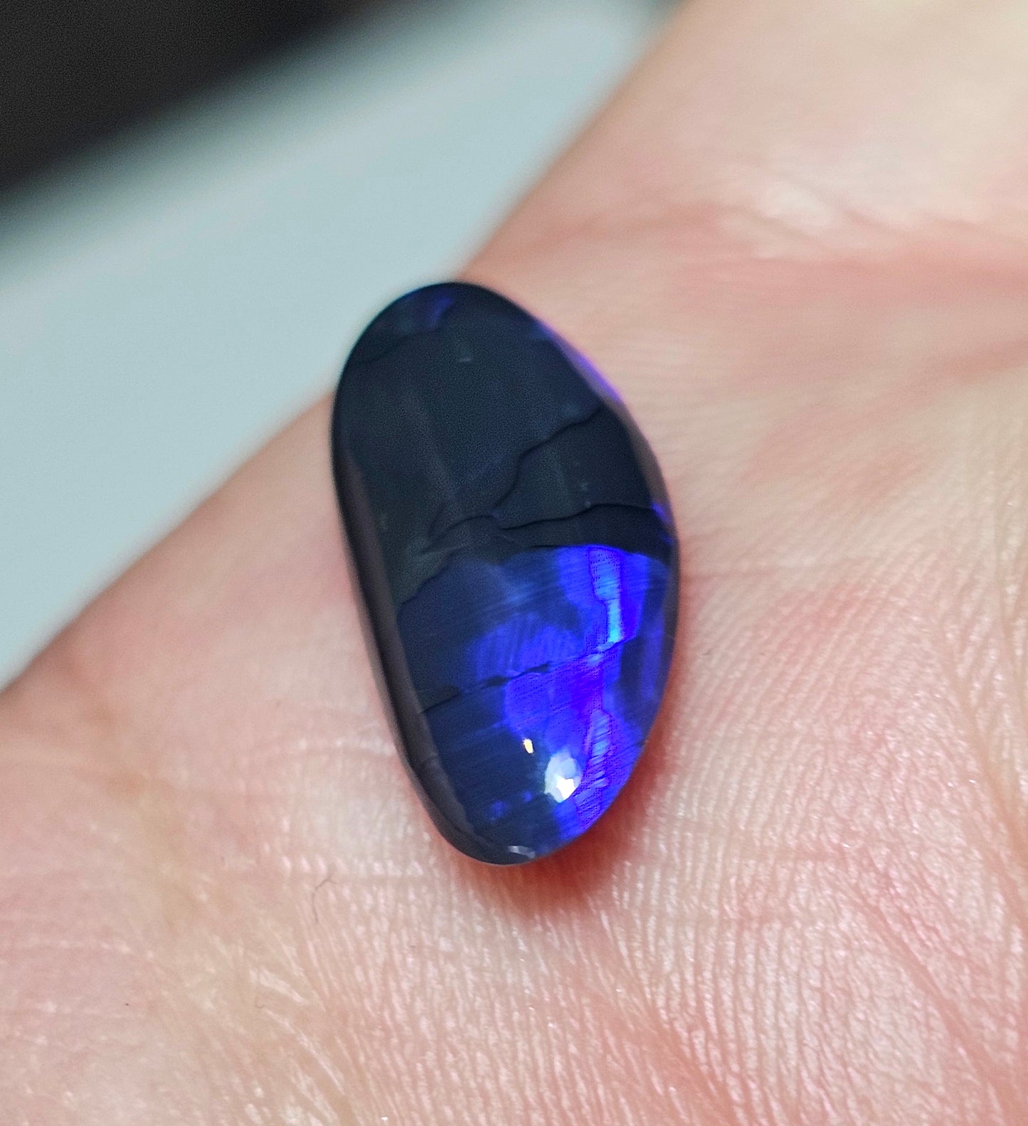 3.40cts Deep Blue Flashing Opal!! (FB5)