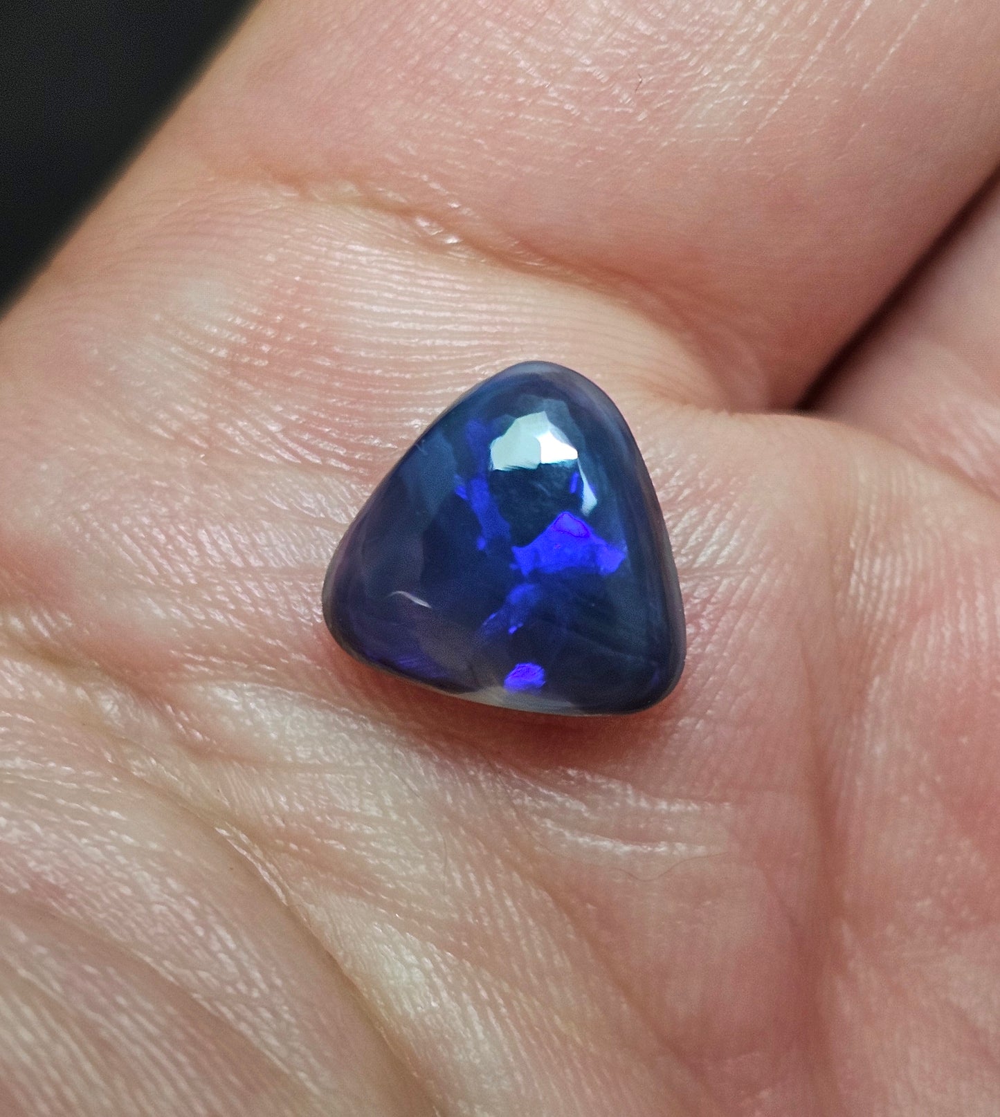 2cts Blue Black Opal!! (FB7)