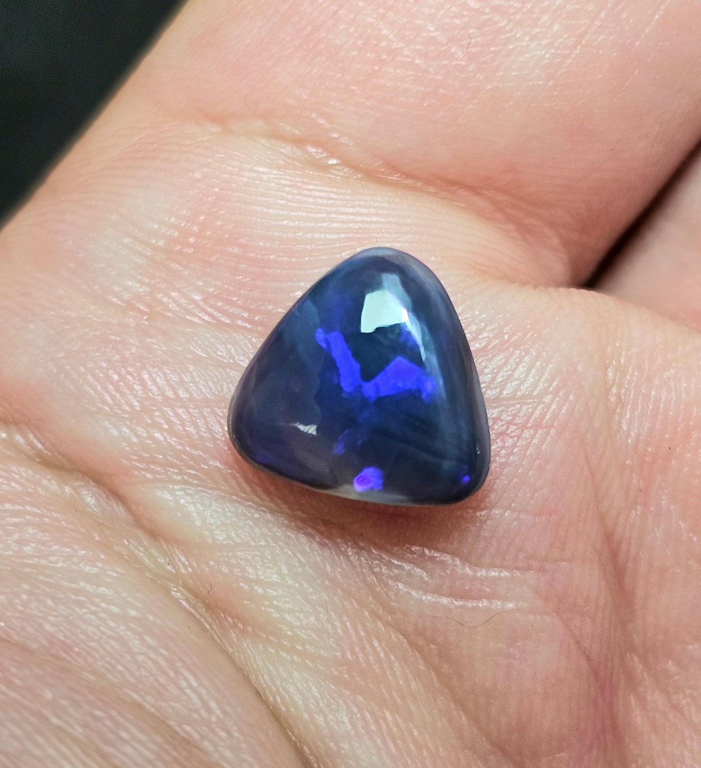 2cts Blue Black Opal!! (FB7)