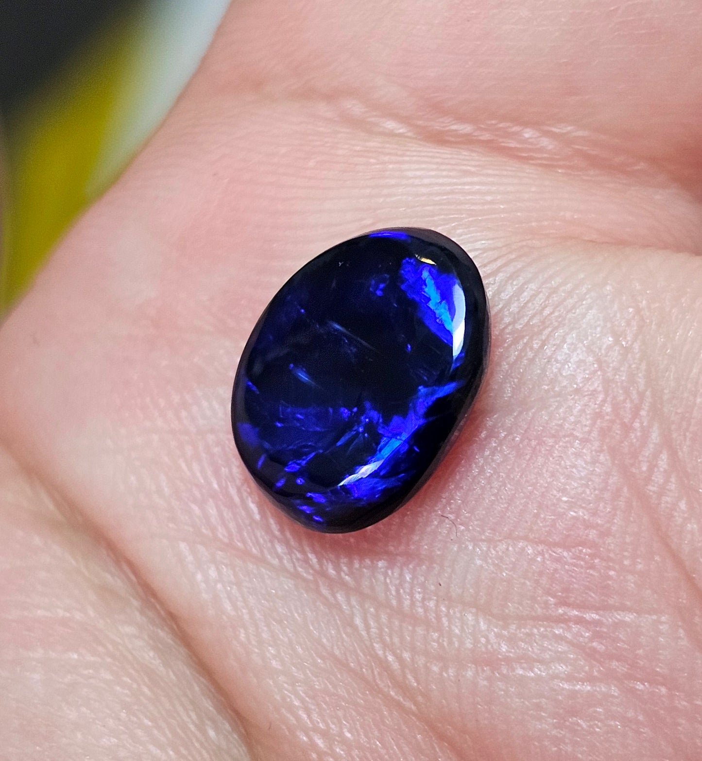 1.80cts Directional Black Opal (LRW42)