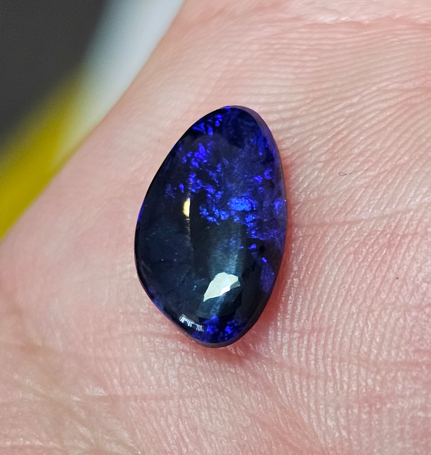 2cts Blue Black Opal (LRW43)