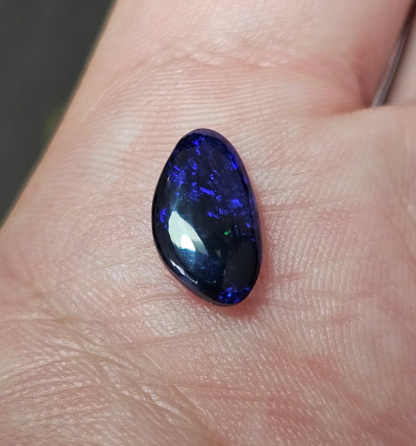 2cts Blue Black Opal (LRW43)