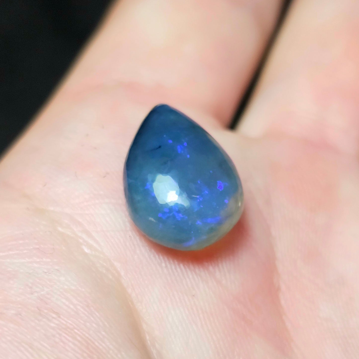 10.70cts Blue Black Opal (FB62)