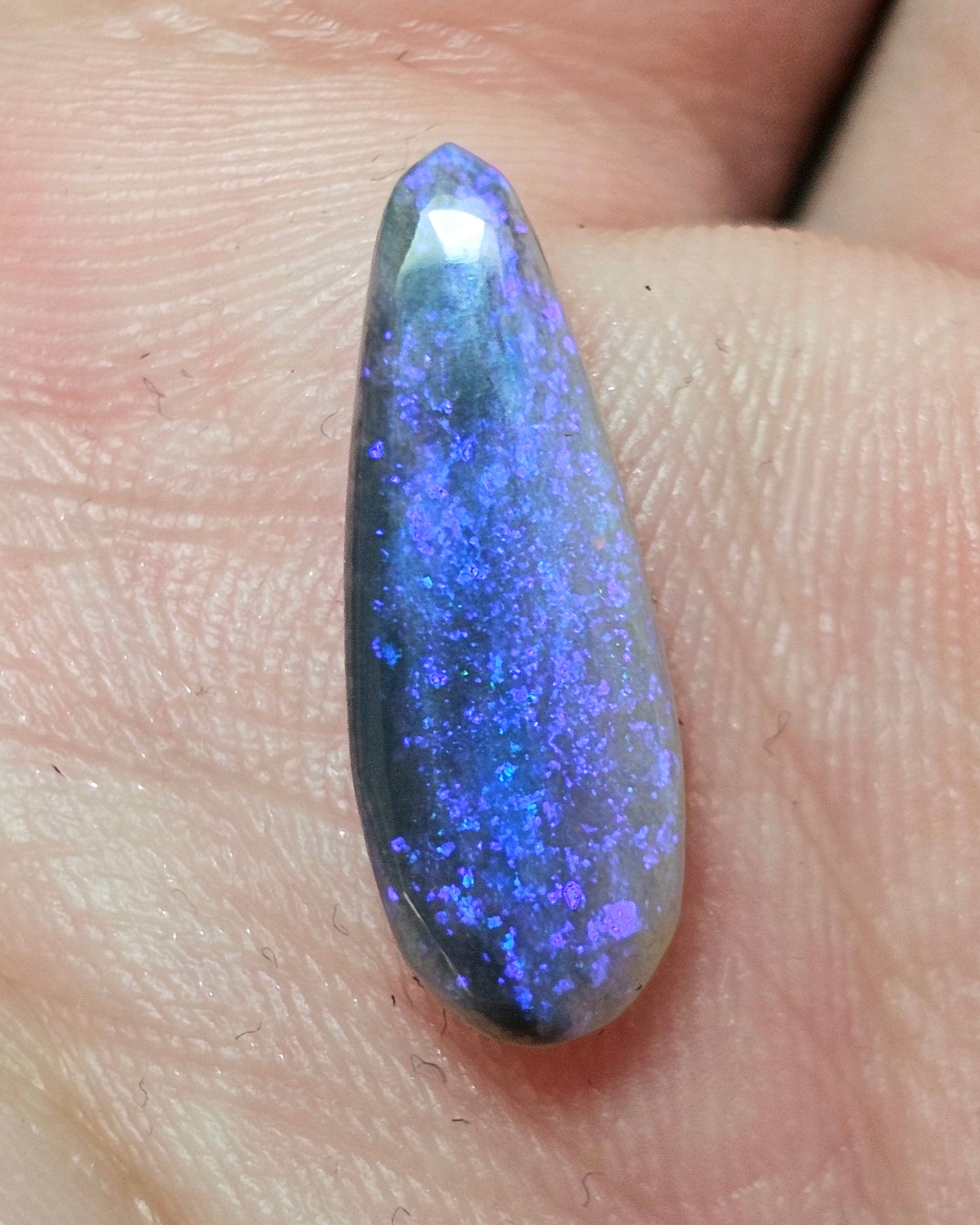 2.70cts Blue Black Opal (V6)