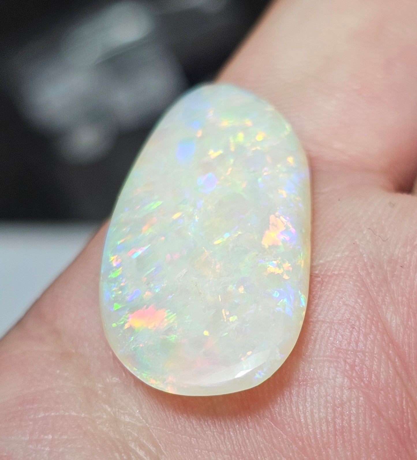 12cts Big Rainbow Opal!! Investment Stone! (LRW44)