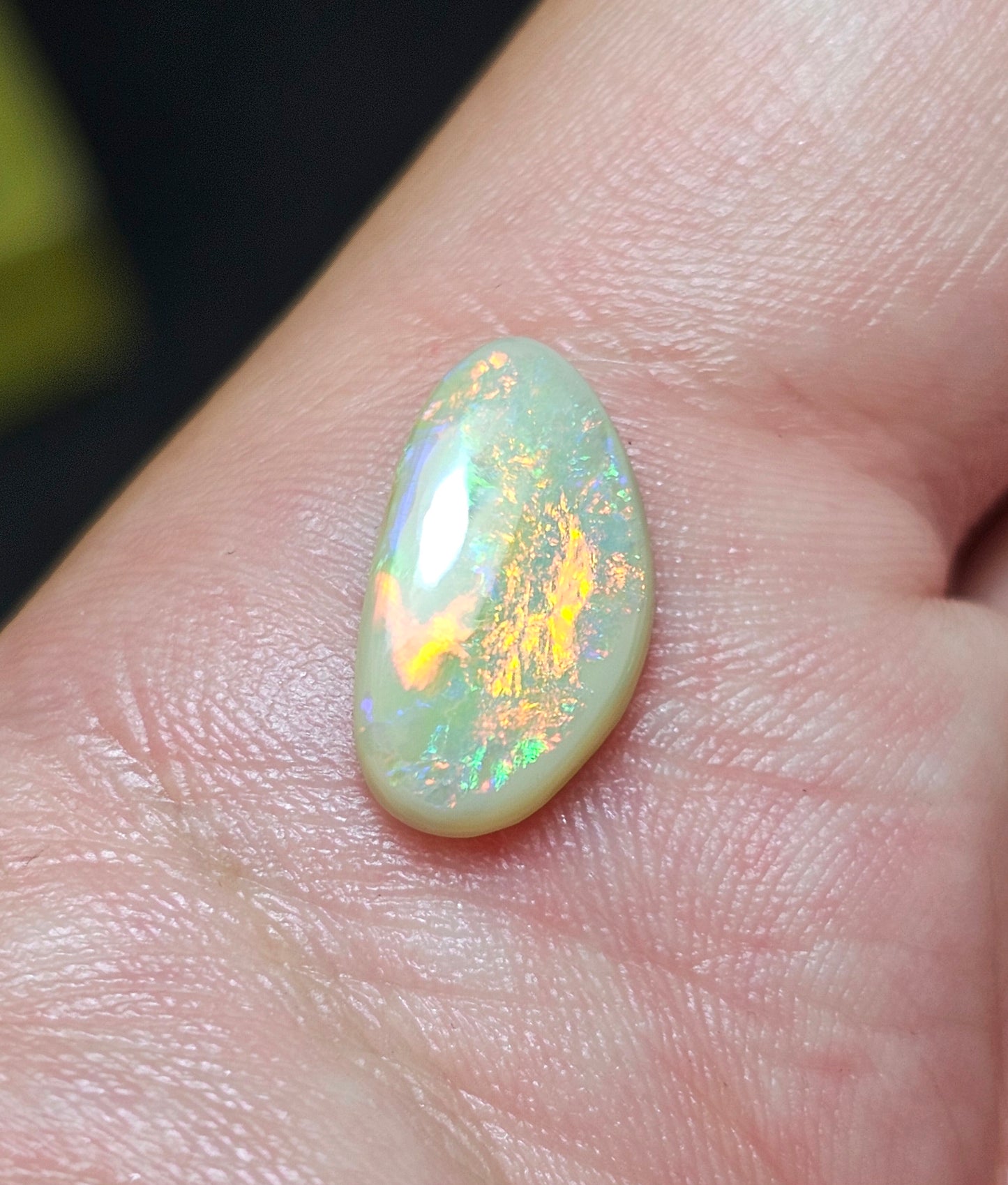 2.50cts Rare Orange colour Solid Opal from Lightning Ridge! (LRA6)