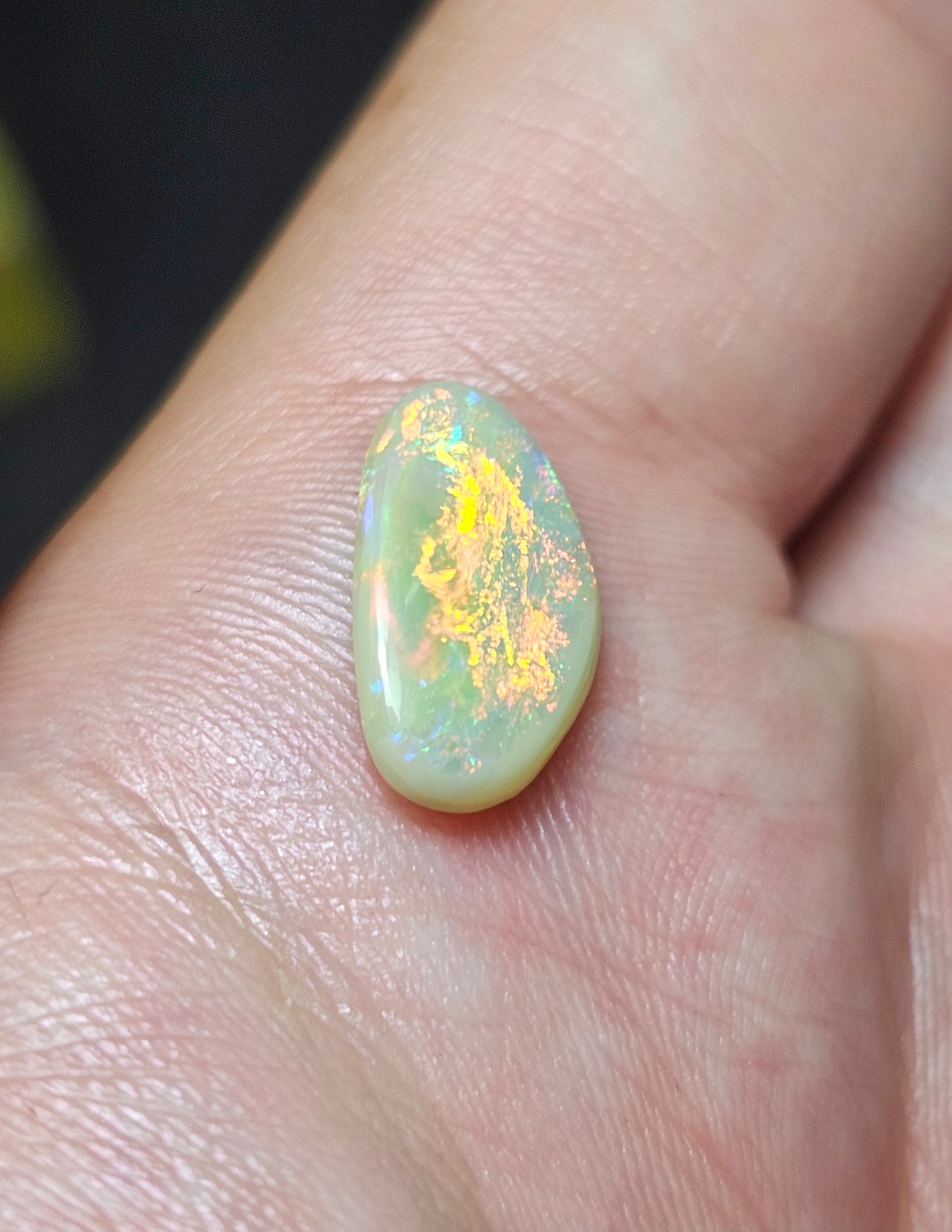 2.50cts Rare Orange colour Solid Opal from Lightning Ridge! (LRA6)