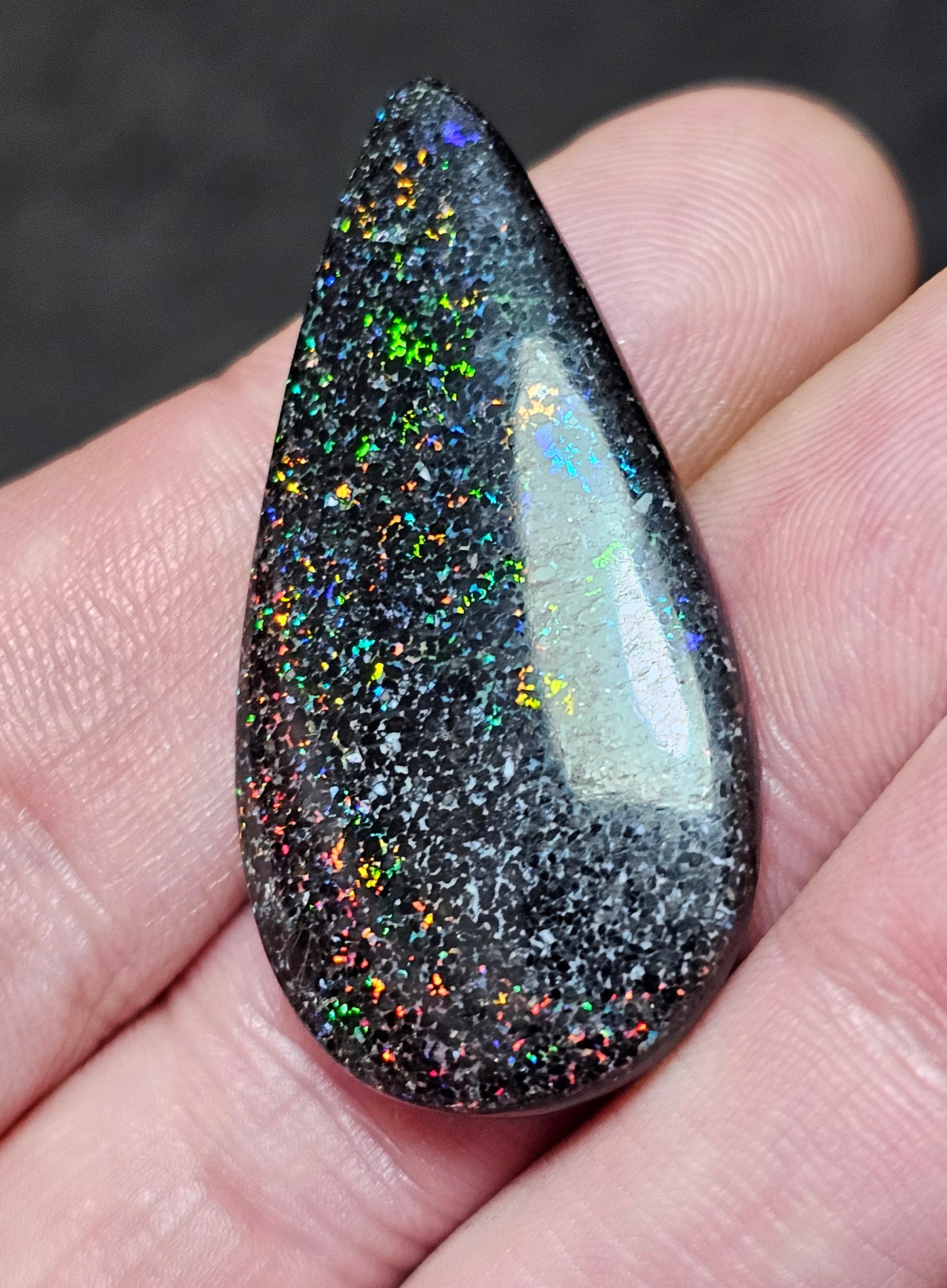 21cts Gorgeous Sparkling Fairy Opal (IA9)
