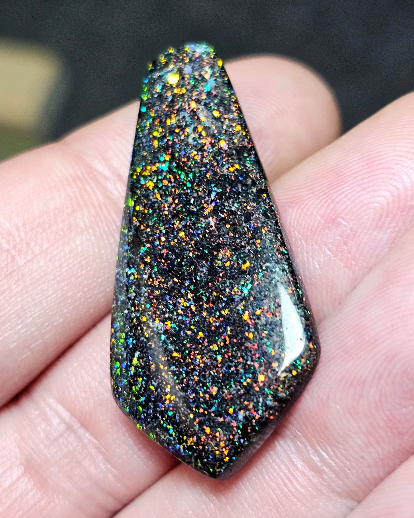 19cts Top Quality Glittery Fairy Opal (IA2)