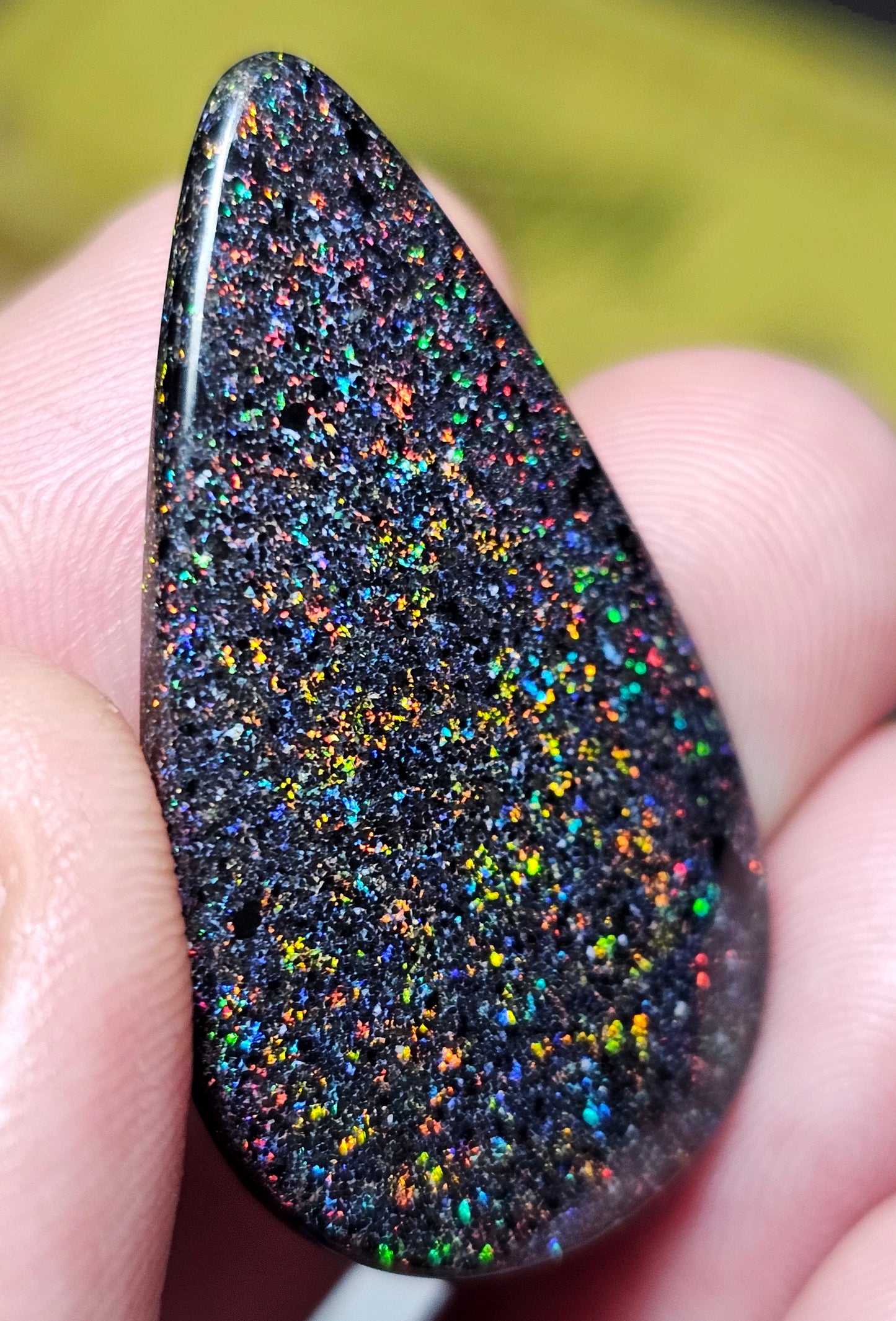 20cts Beautiful Fairy Opal (IA3)