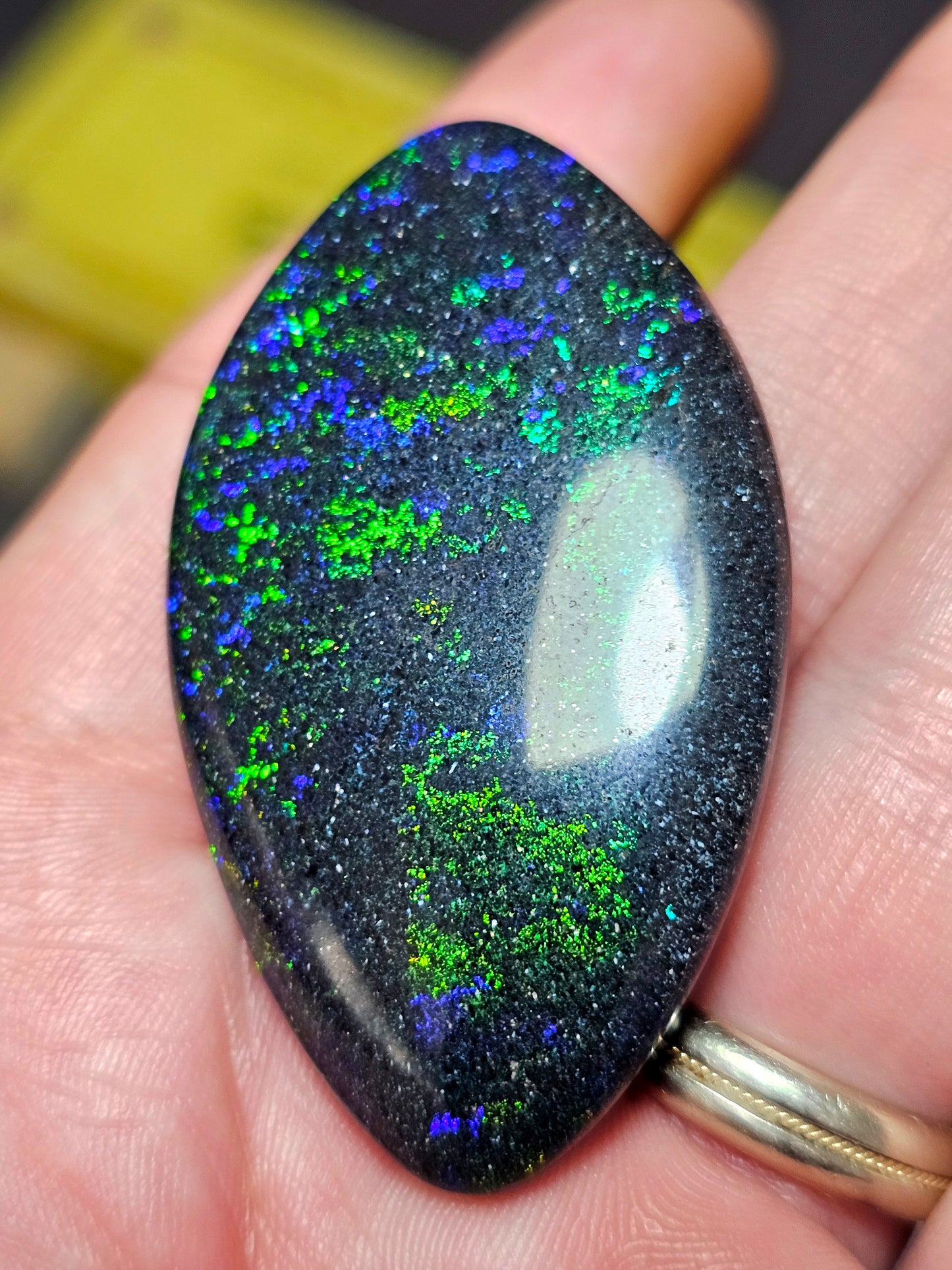 89cts Chunky Green Double Sided Green and Blue Fairy Opal (IA5)