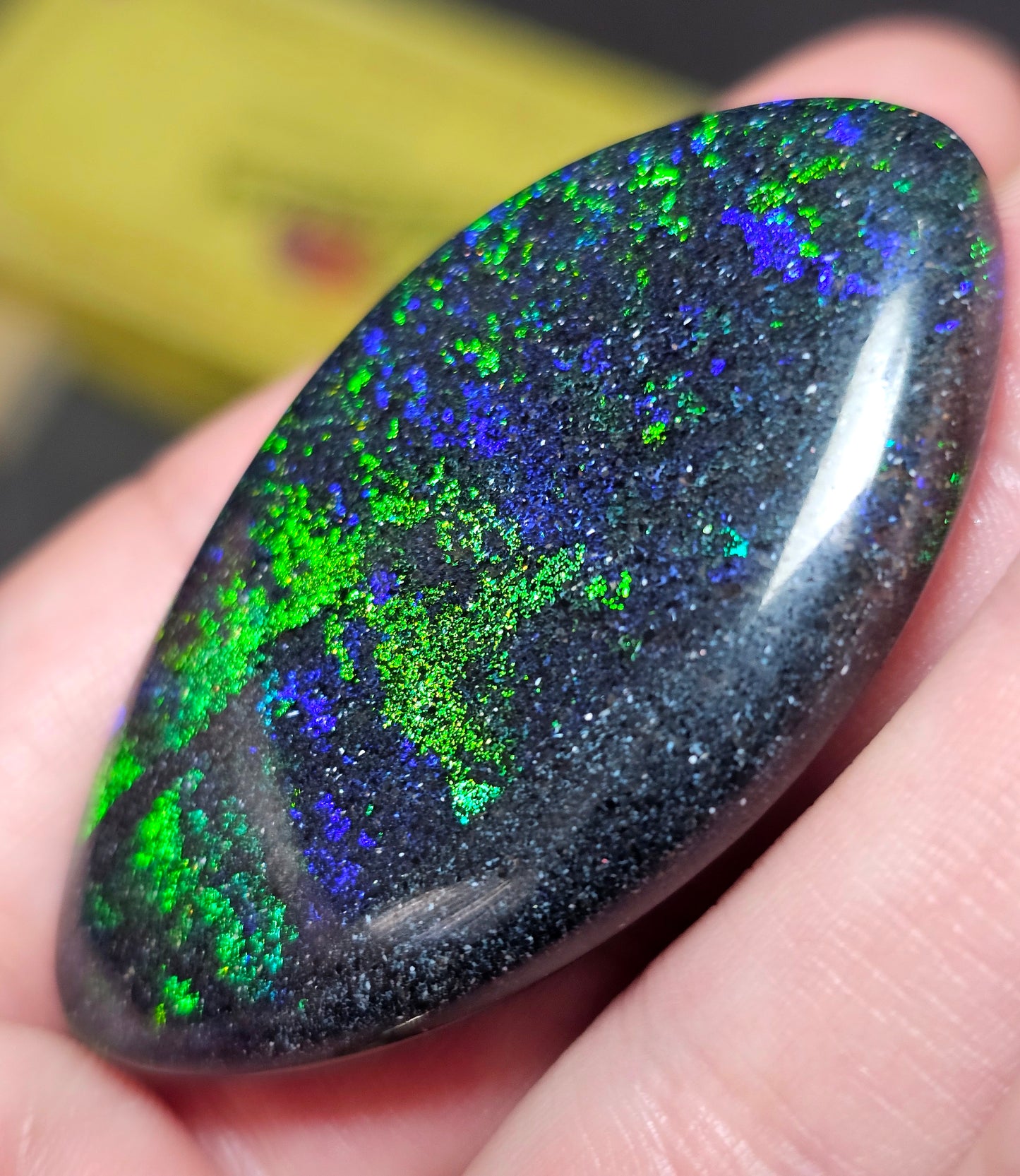 89cts Chunky Green Double Sided Green and Blue Fairy Opal (IA5)