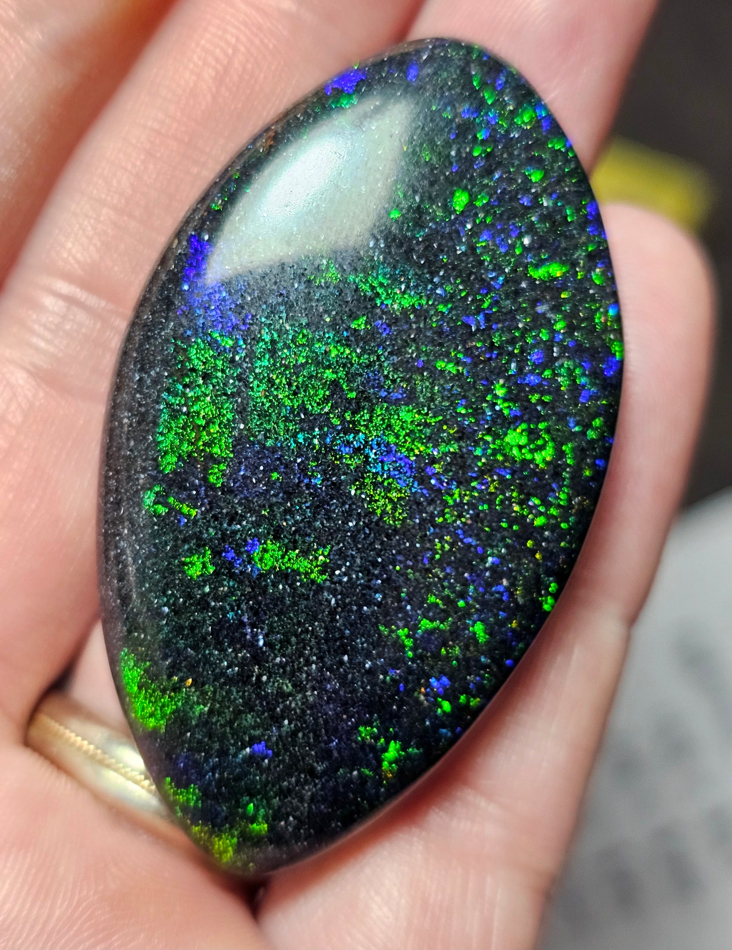 89cts Chunky Green Double Sided Green and Blue Fairy Opal (IA5)